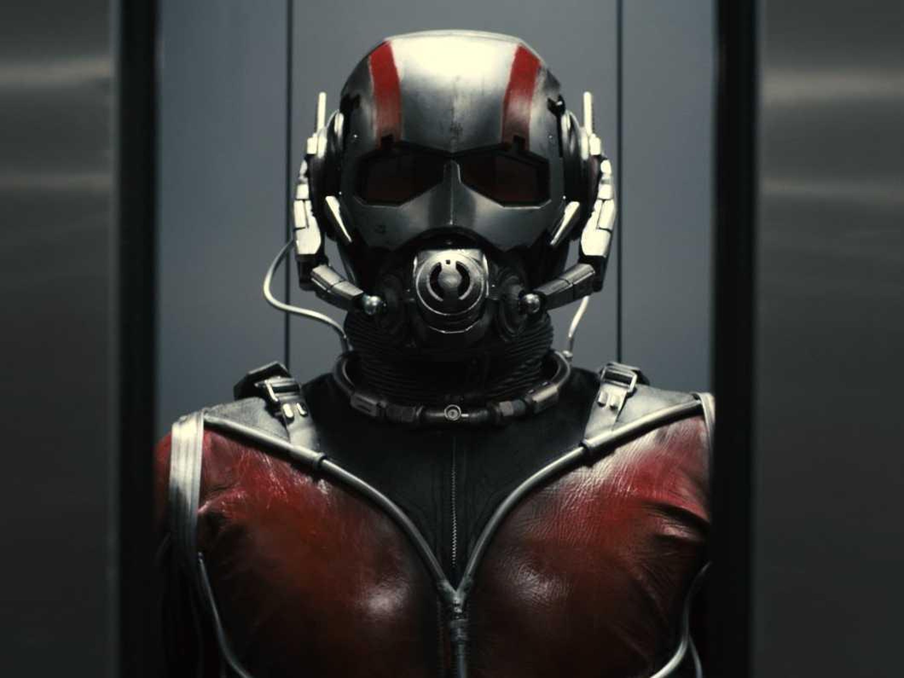 Paul Rudd como Ant-Man.