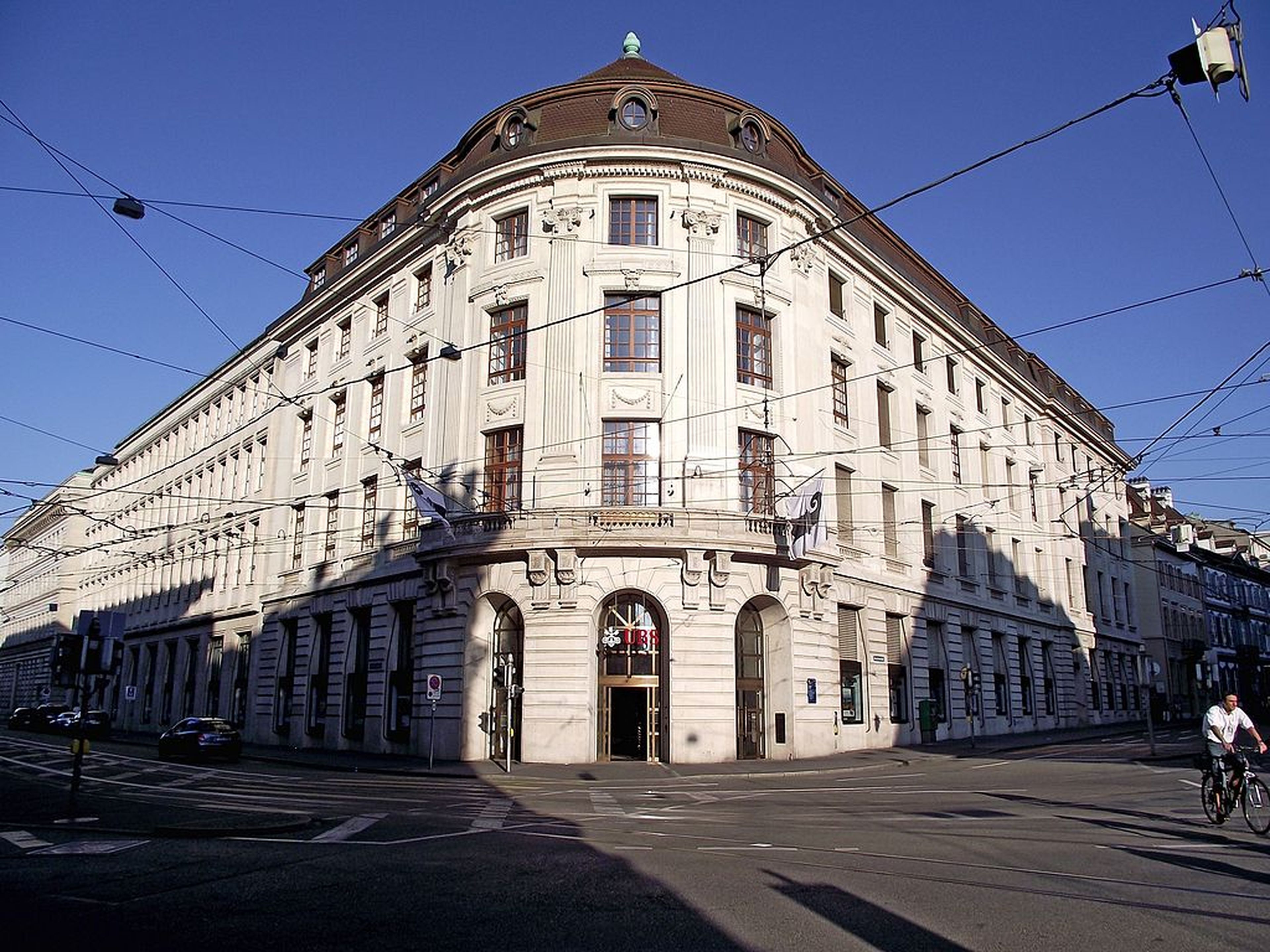 Bankhaus de UBS en Basilea (Suiza)