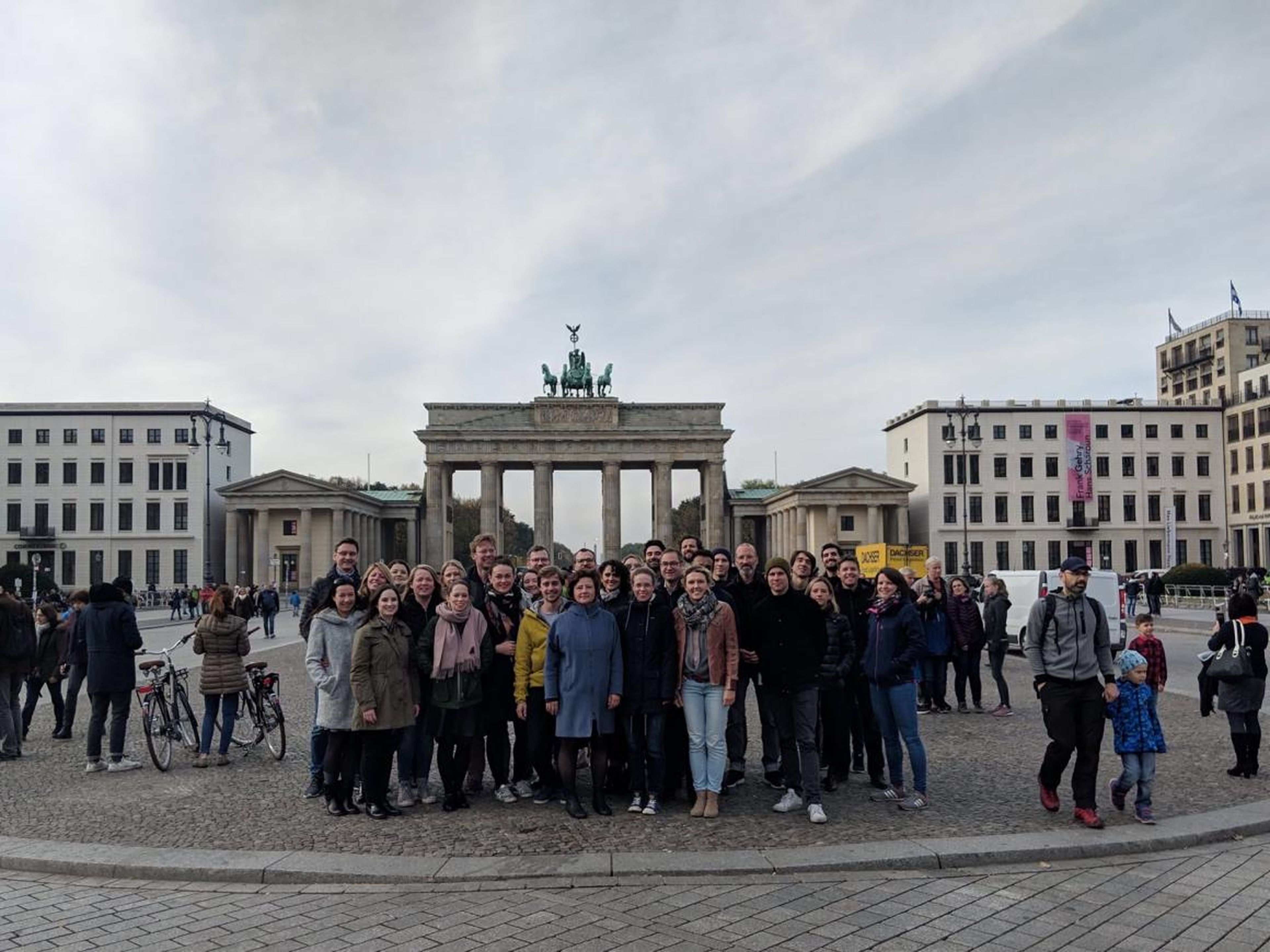 Berlin Googlers stood in front of the iconic Brandenburg gate.