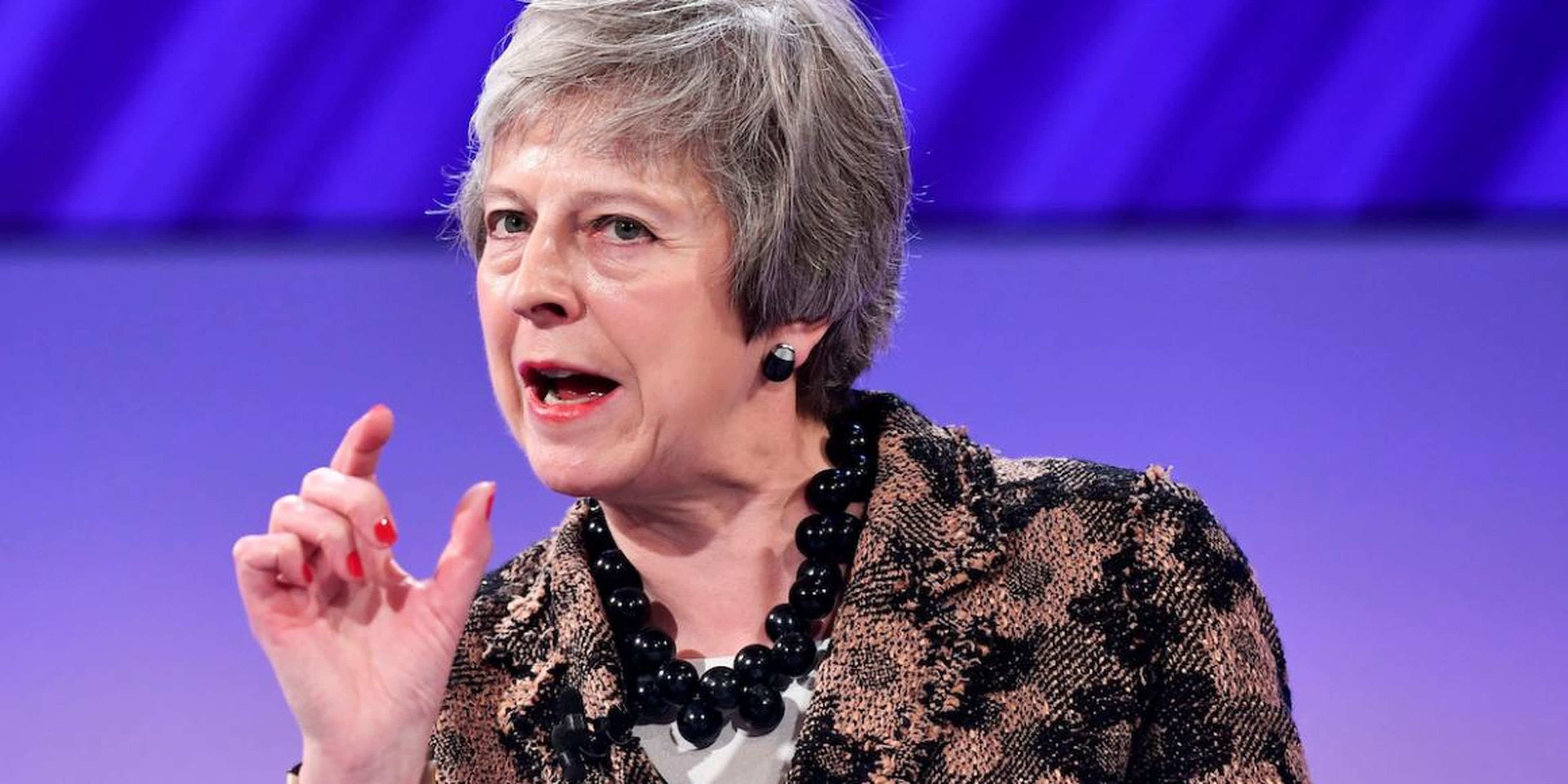 Theresa May responde a preguntas tras un discurso en la Confederación de la Industria Británica en Londres el pasado 19 de noviembre