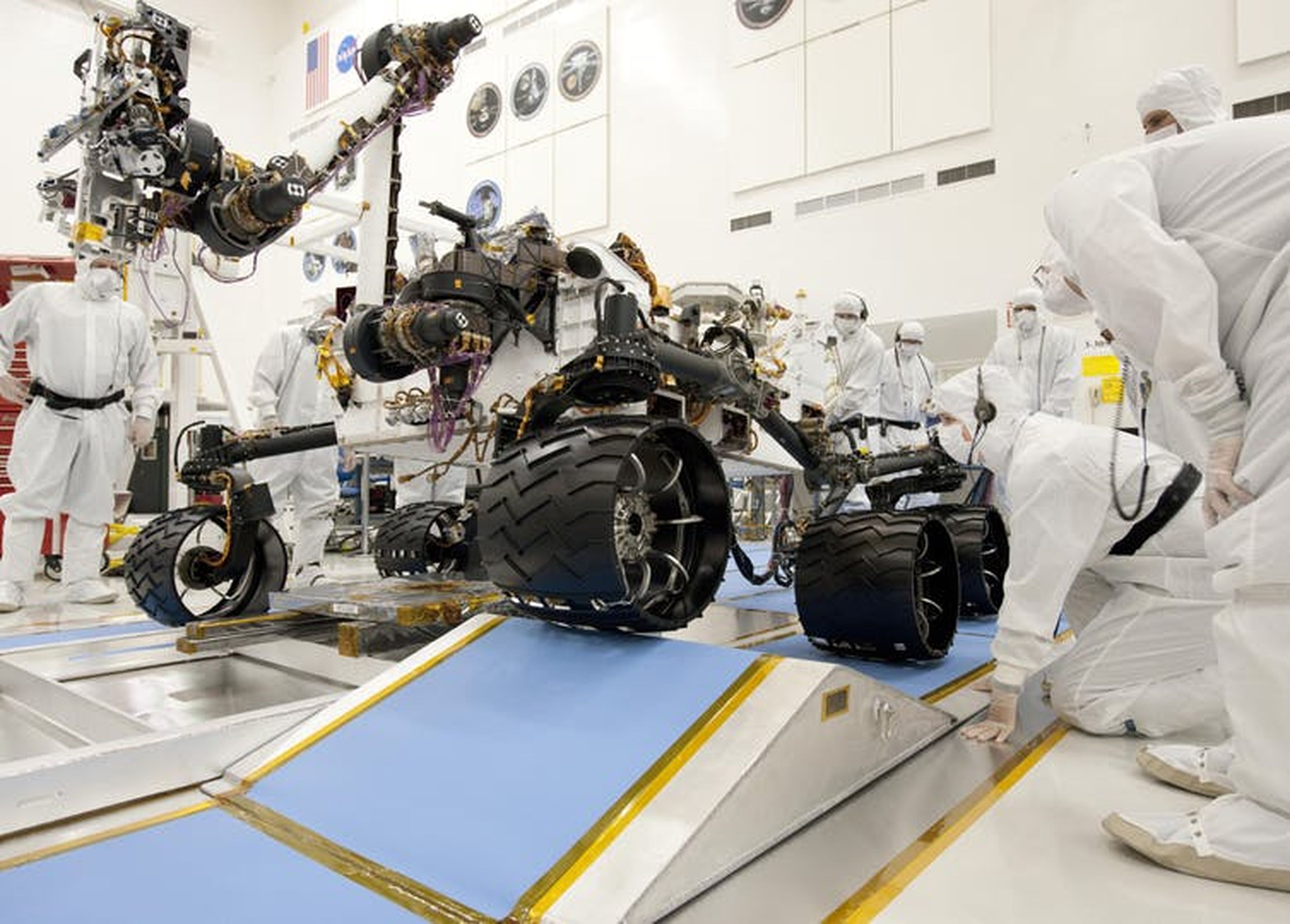 El Curiosity fue probado en condiciones limpias en la Tierra antes de su lanzamiento para prevenir los contaminante
