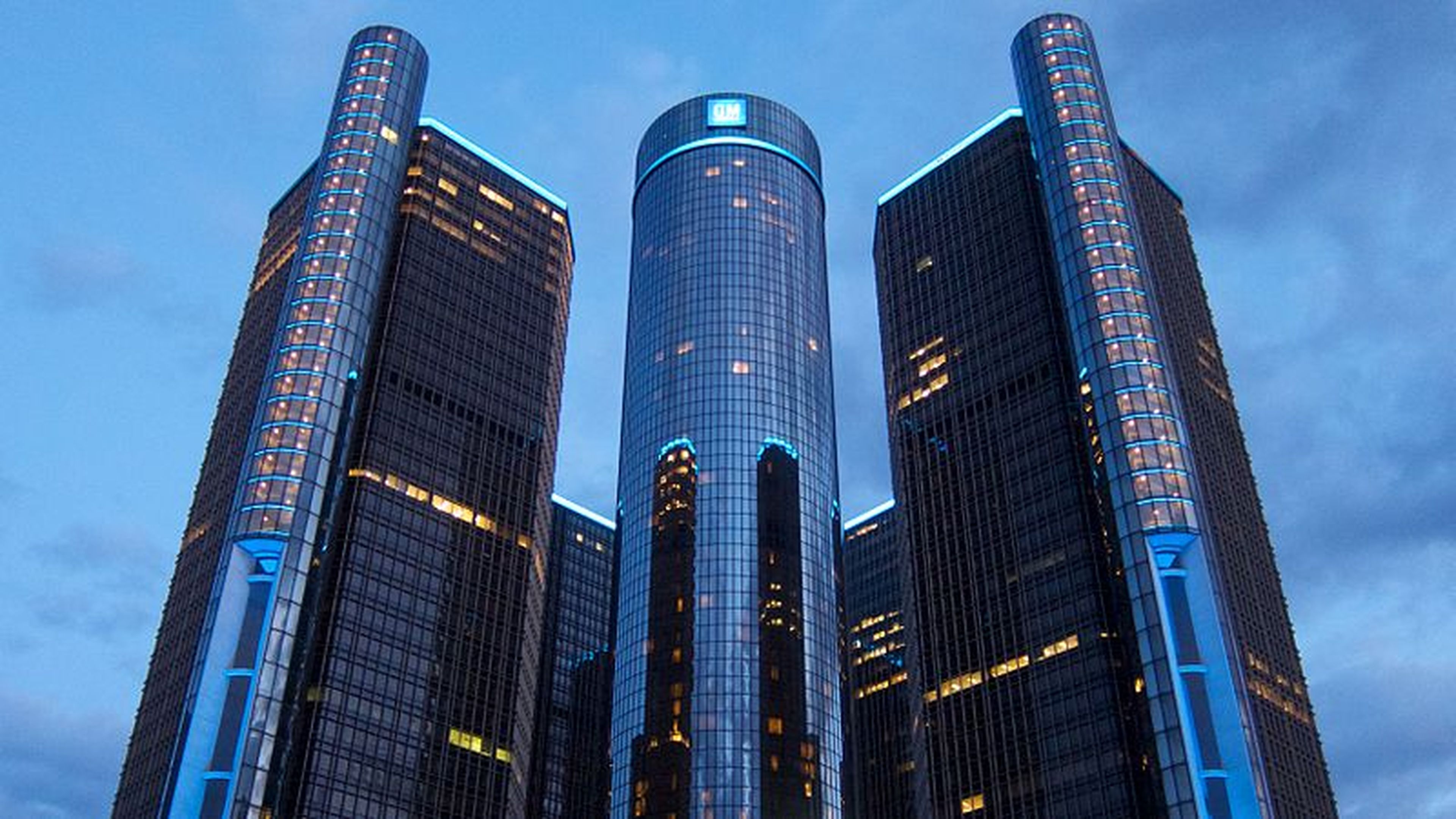 Renaissance Center, la sede central de General Motors, en Detroit (EE.UU.)