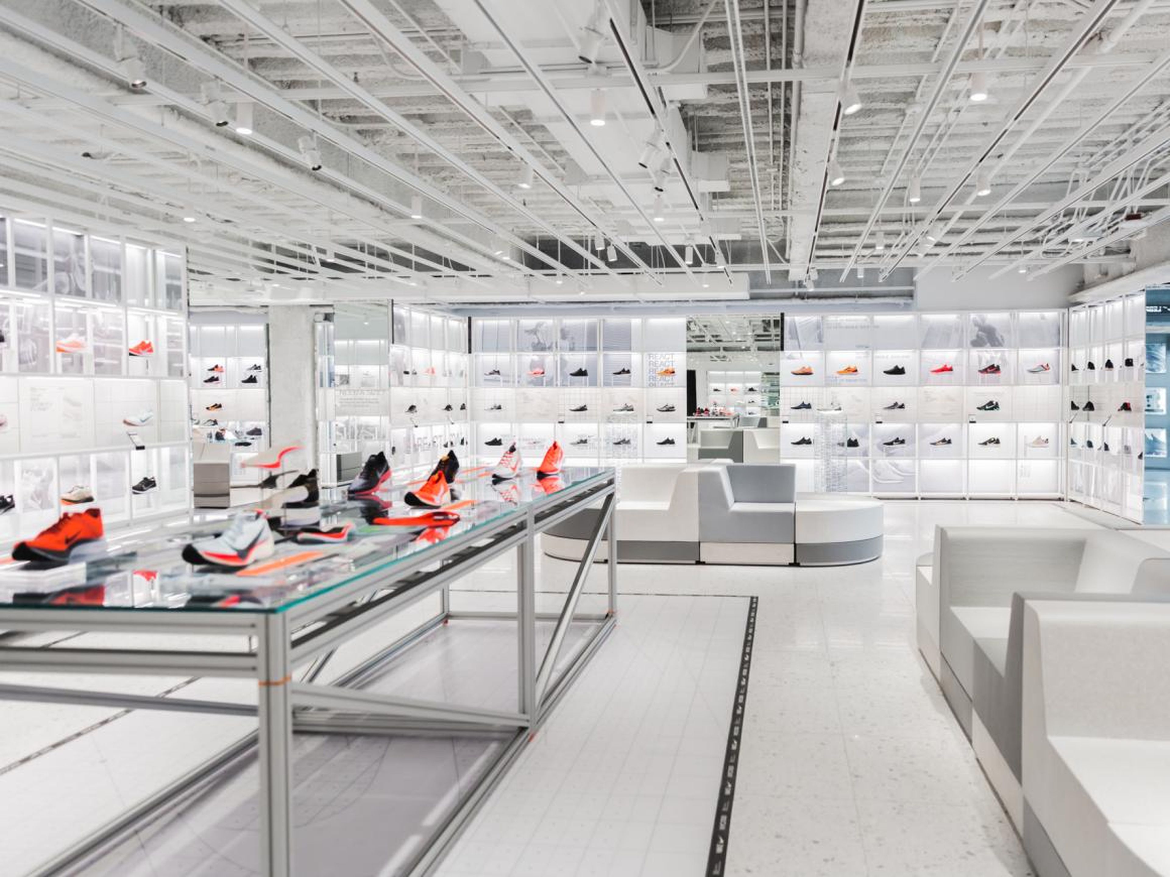 Nike está cambiando el modo en el que compramos zapatillas.