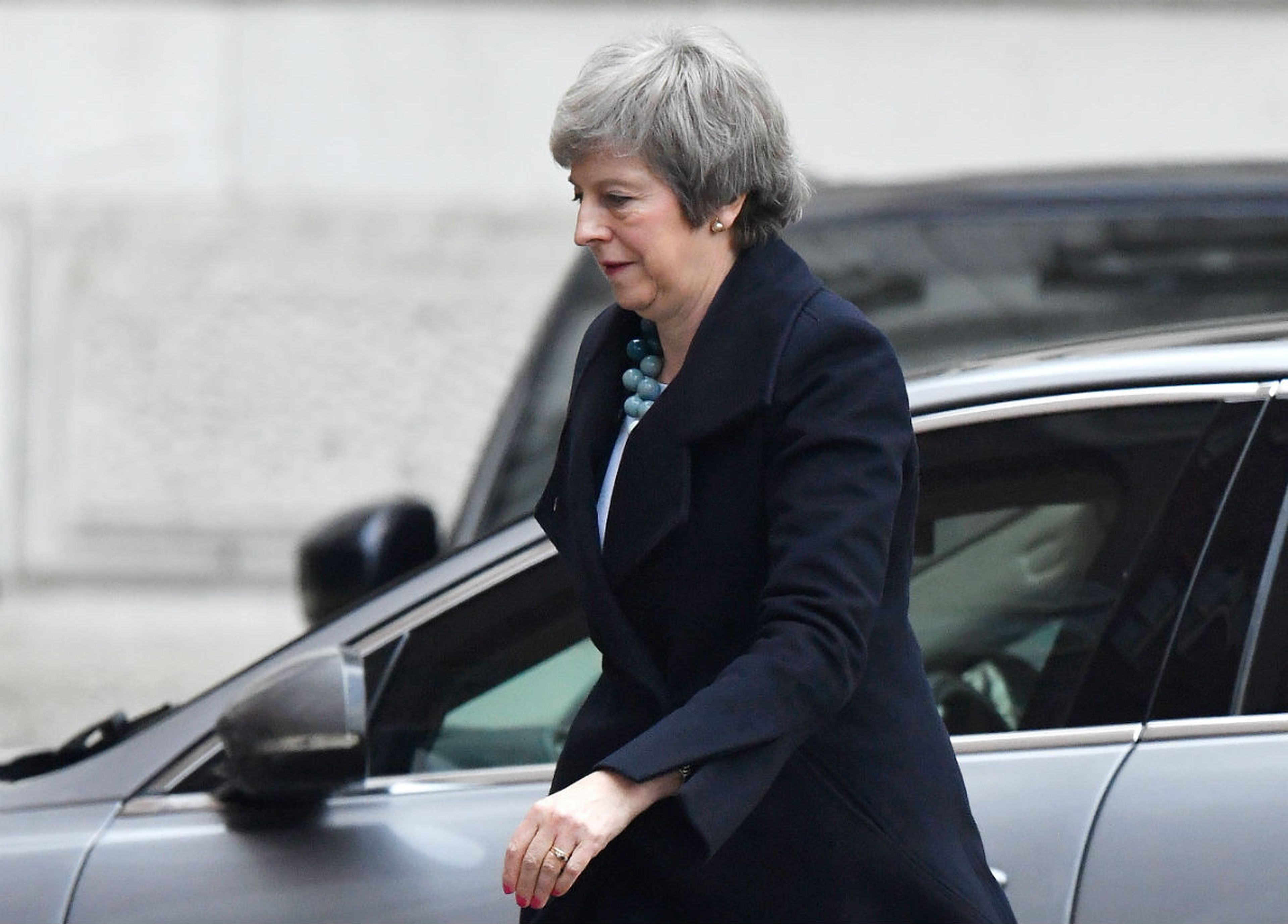 Theresa May, entrando en Downing Street.