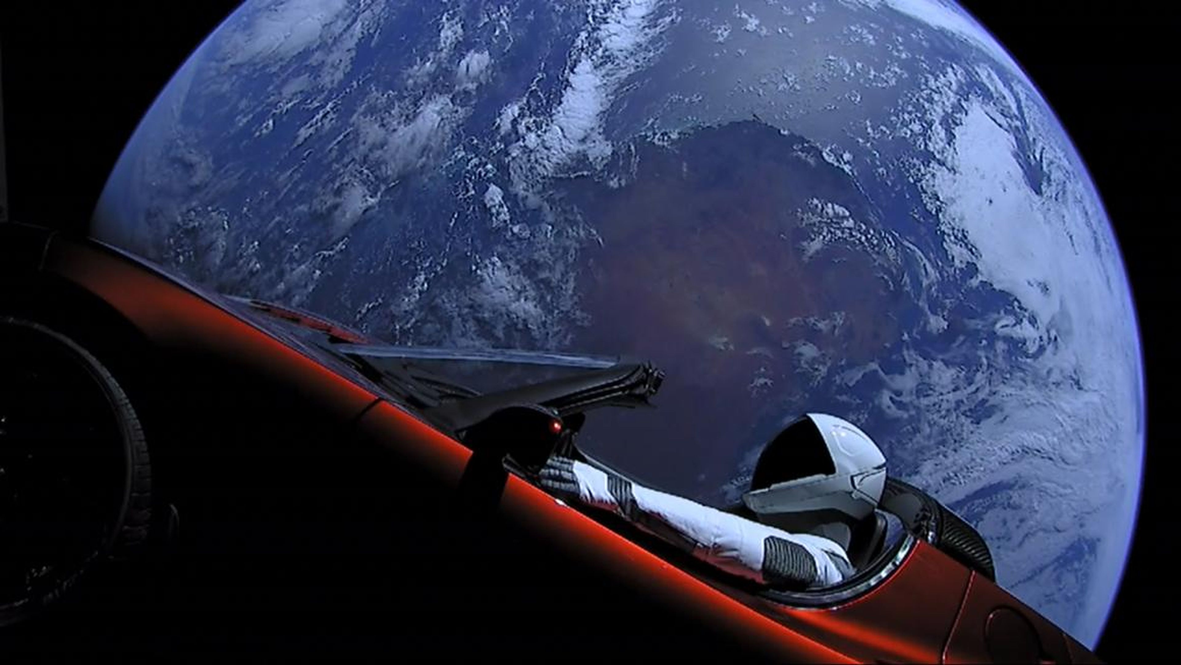 ¿Veremos otros Tesla en el espacio en 2019?