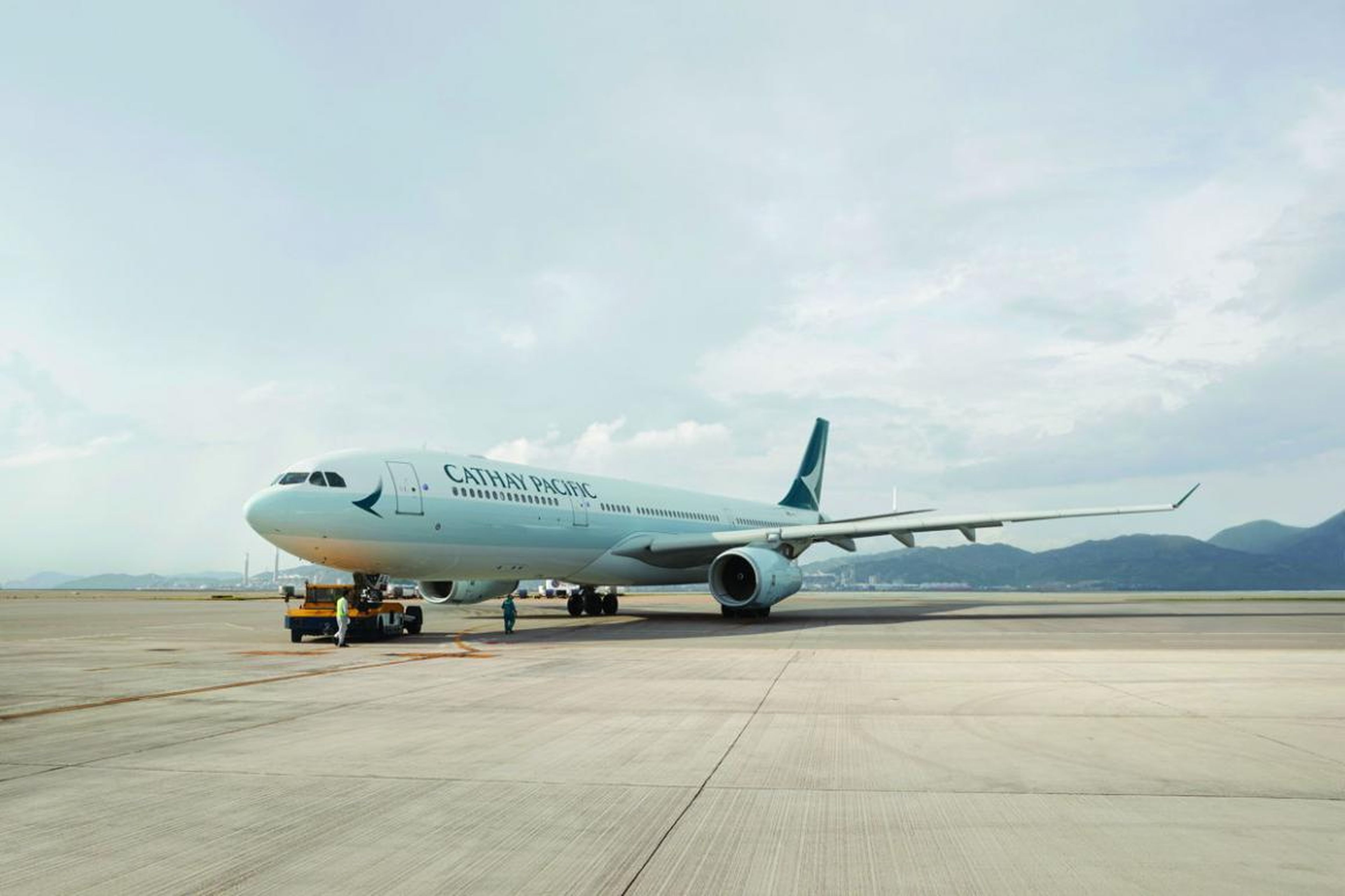 8. Cathay Pacific
