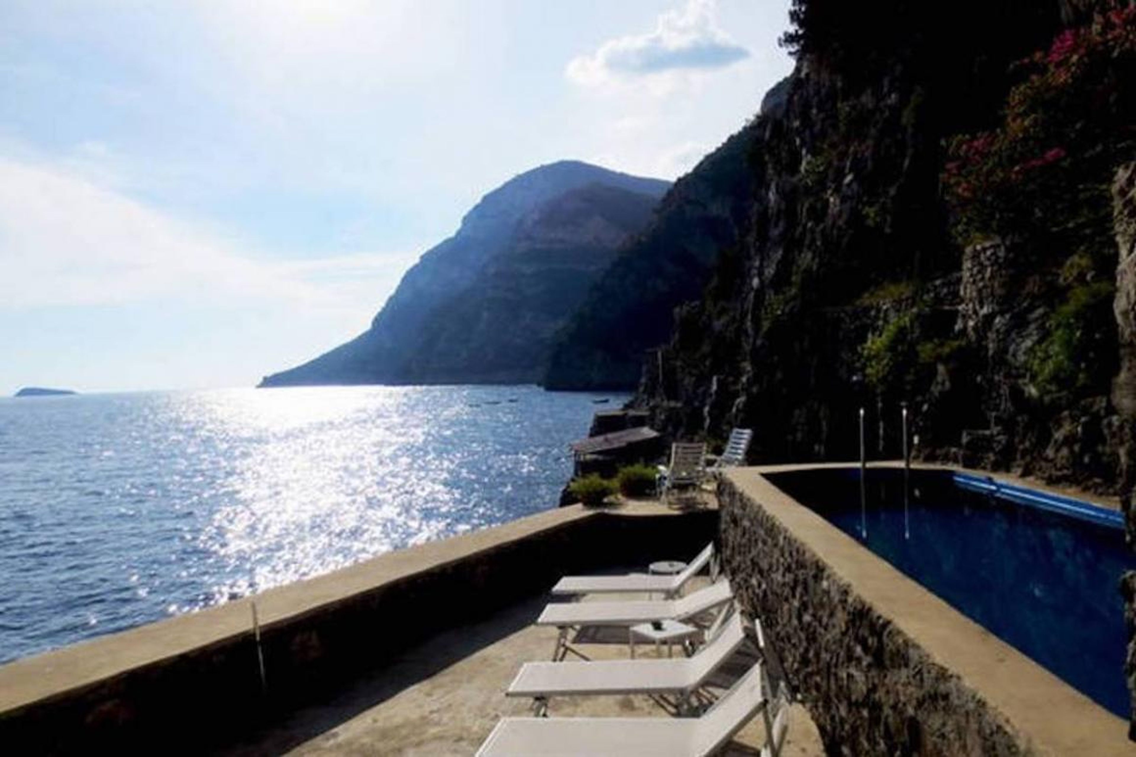 [RE] 9. Una "Villa exclusiva con muelle privado" fue una de las cuatro casas italianas en Airbnb de la lista.