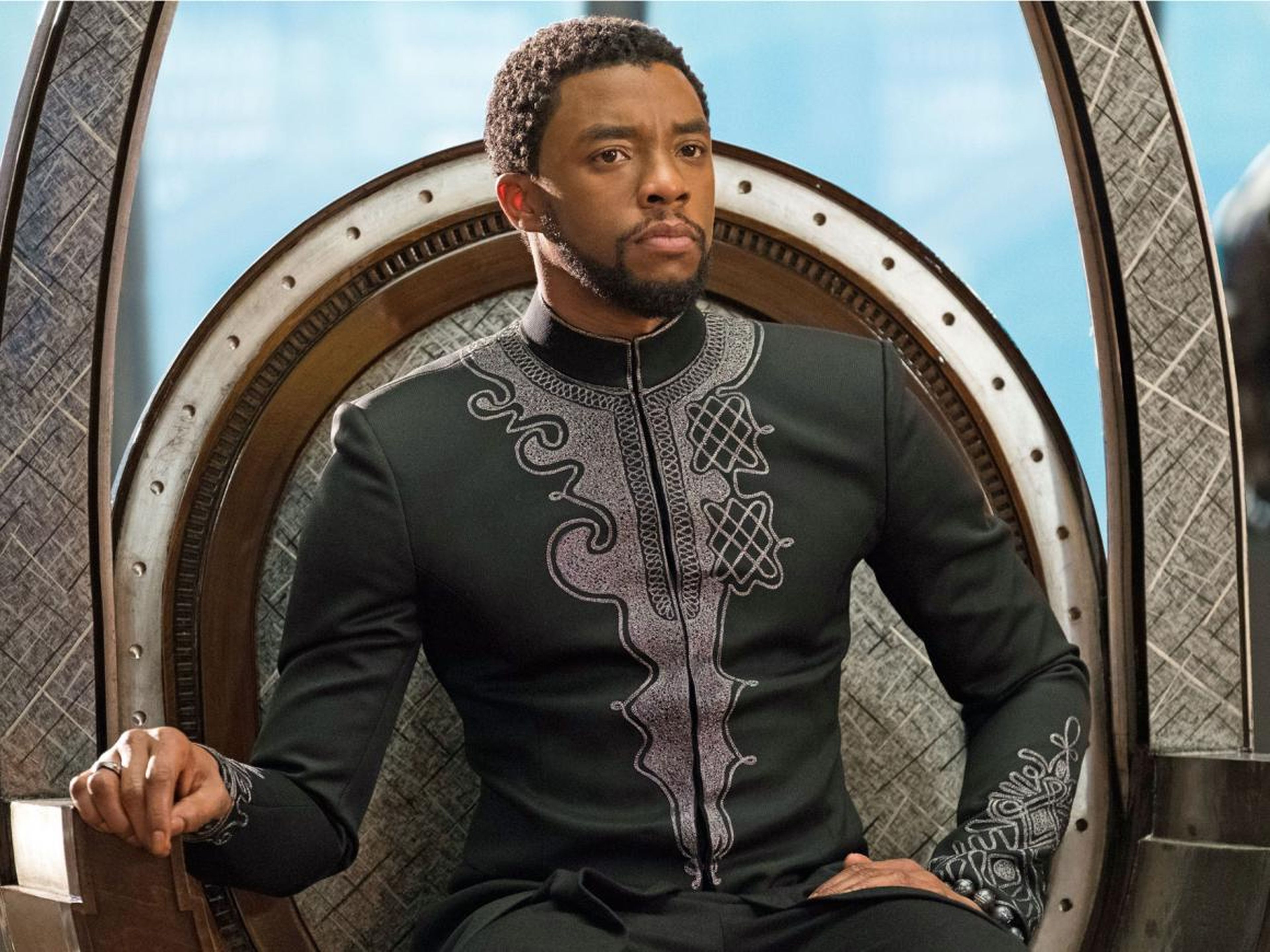 Chadwick Boseman interpreta al personaje principal en Black Panther.