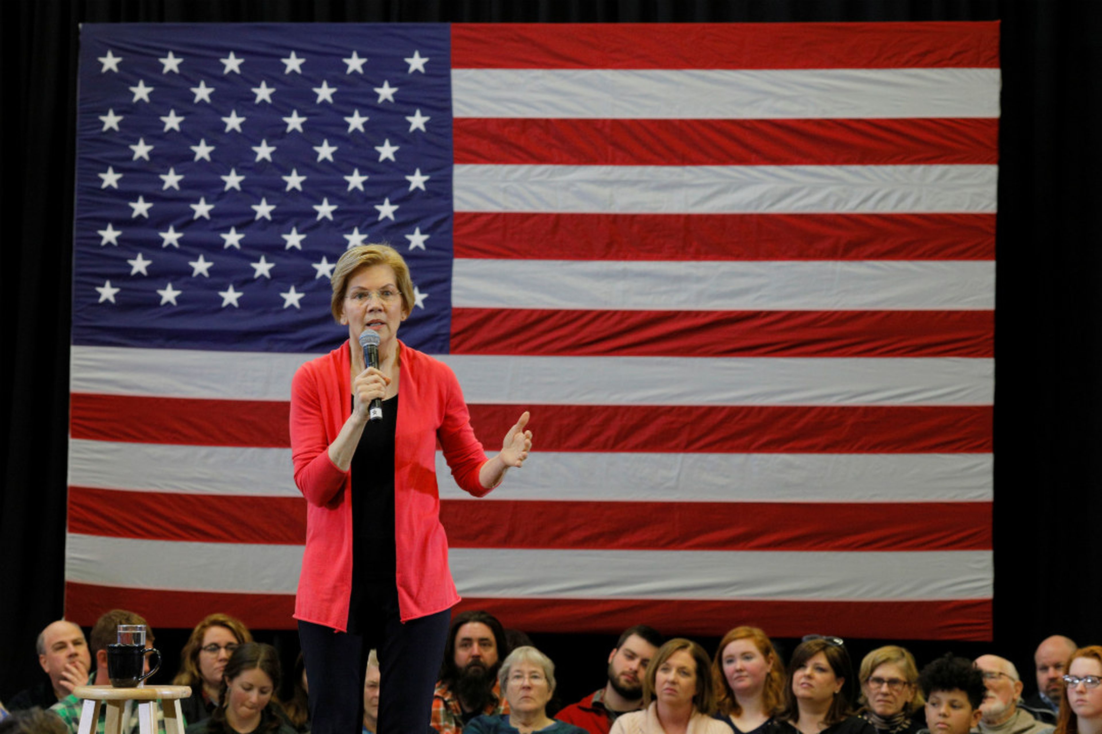 Elizabeth Warren, posible candidata a las primarias demócratas
