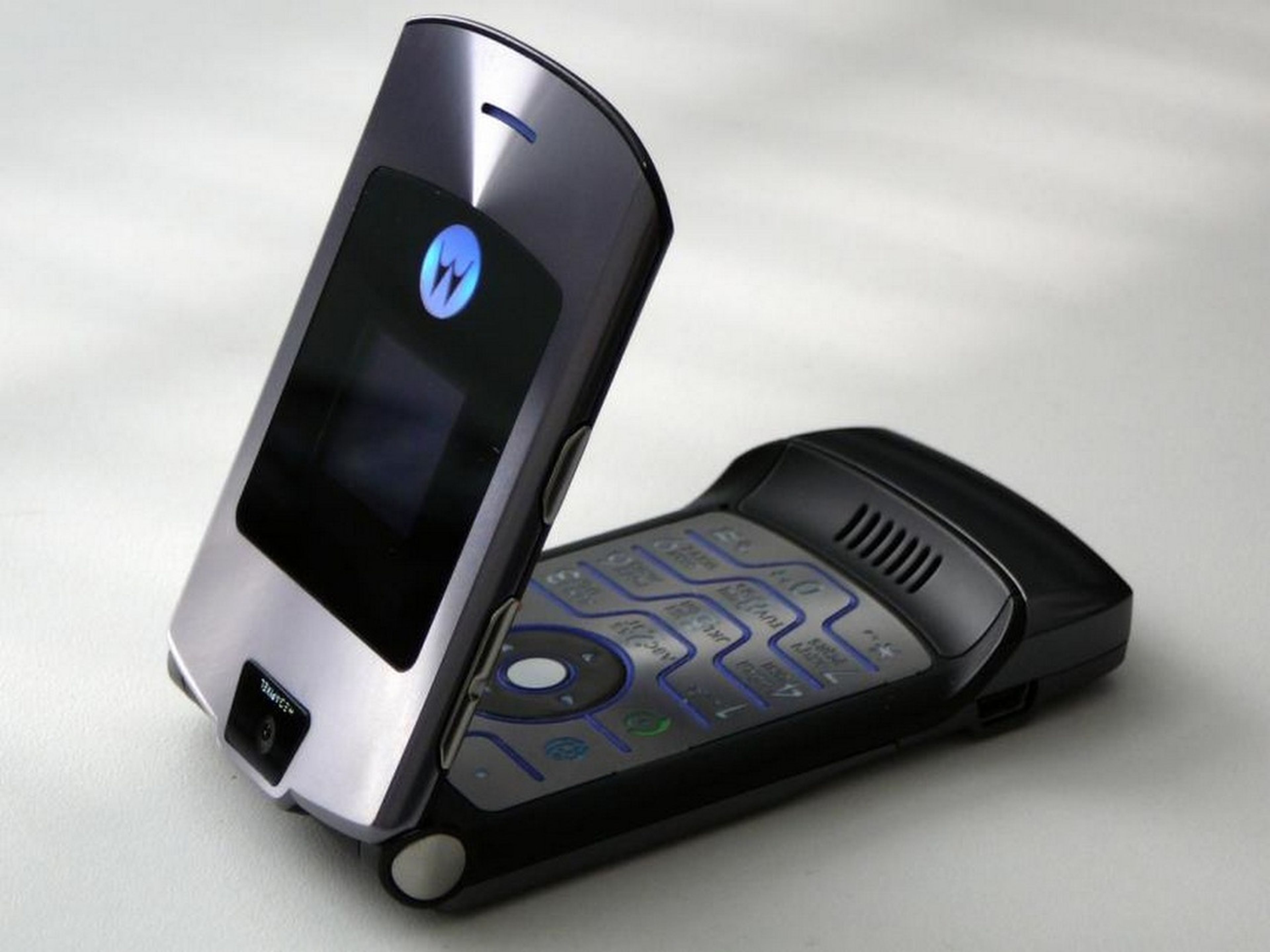 Lenovo lanzará de nuevo el mítico Motorola Razr con pantalla plegable