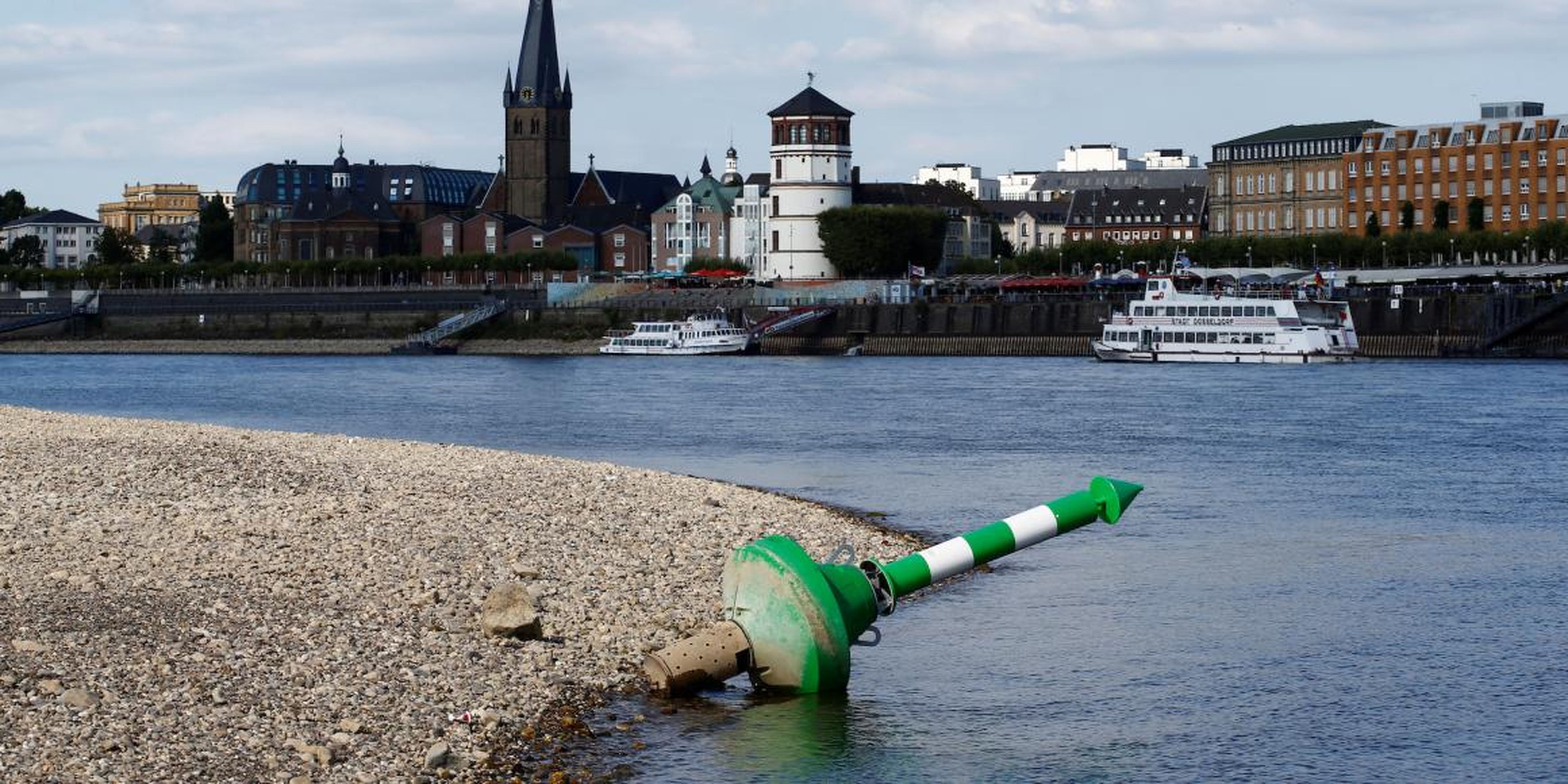 [RE] El río Rin se está secando y está causando una recesión en Alemania