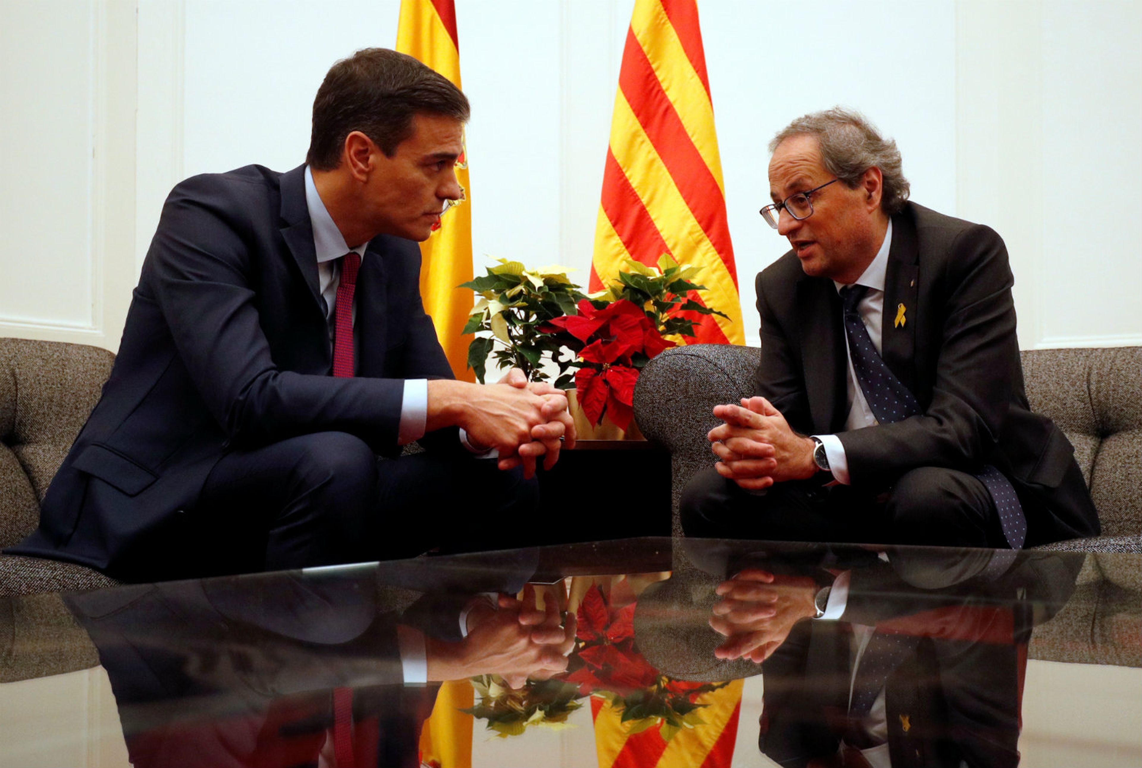 Pedro Sánchez, presidente del Gobierno, reunido con el presidente de la Generalitat, Quim Torra.