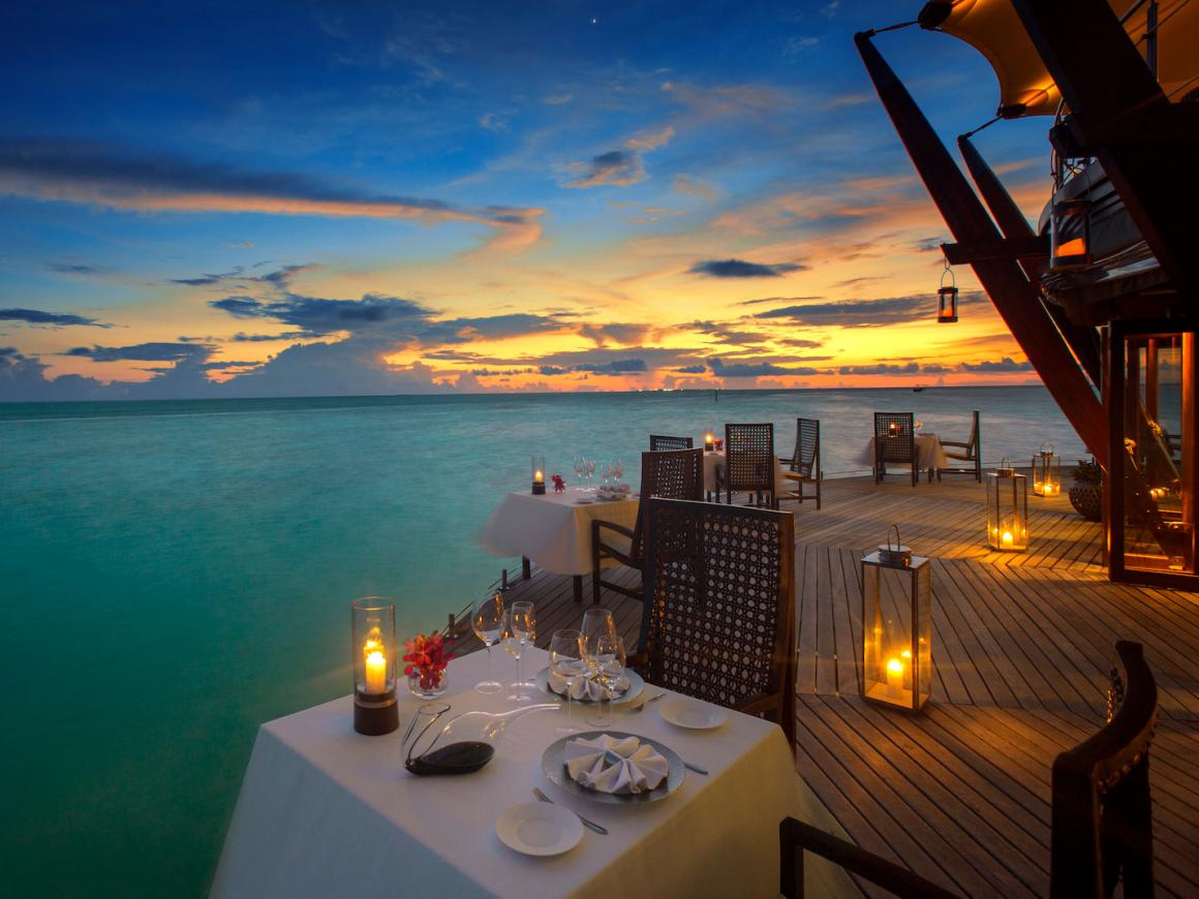 The resort offers plenty of romantic dining and drinking options.