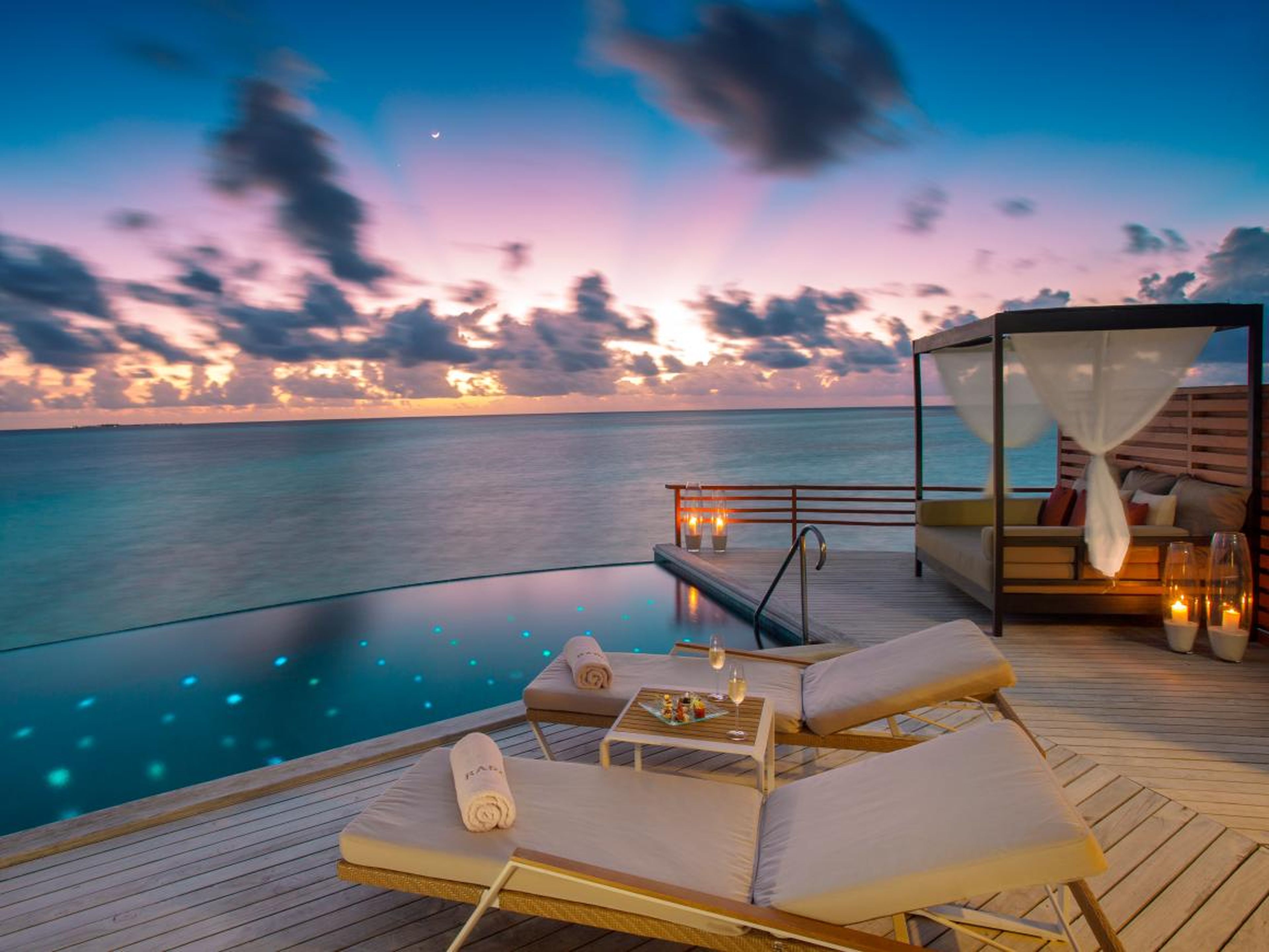 [RE] Villas at Baros Maldives start at about $700 per night and can cost upwards of $2,000.