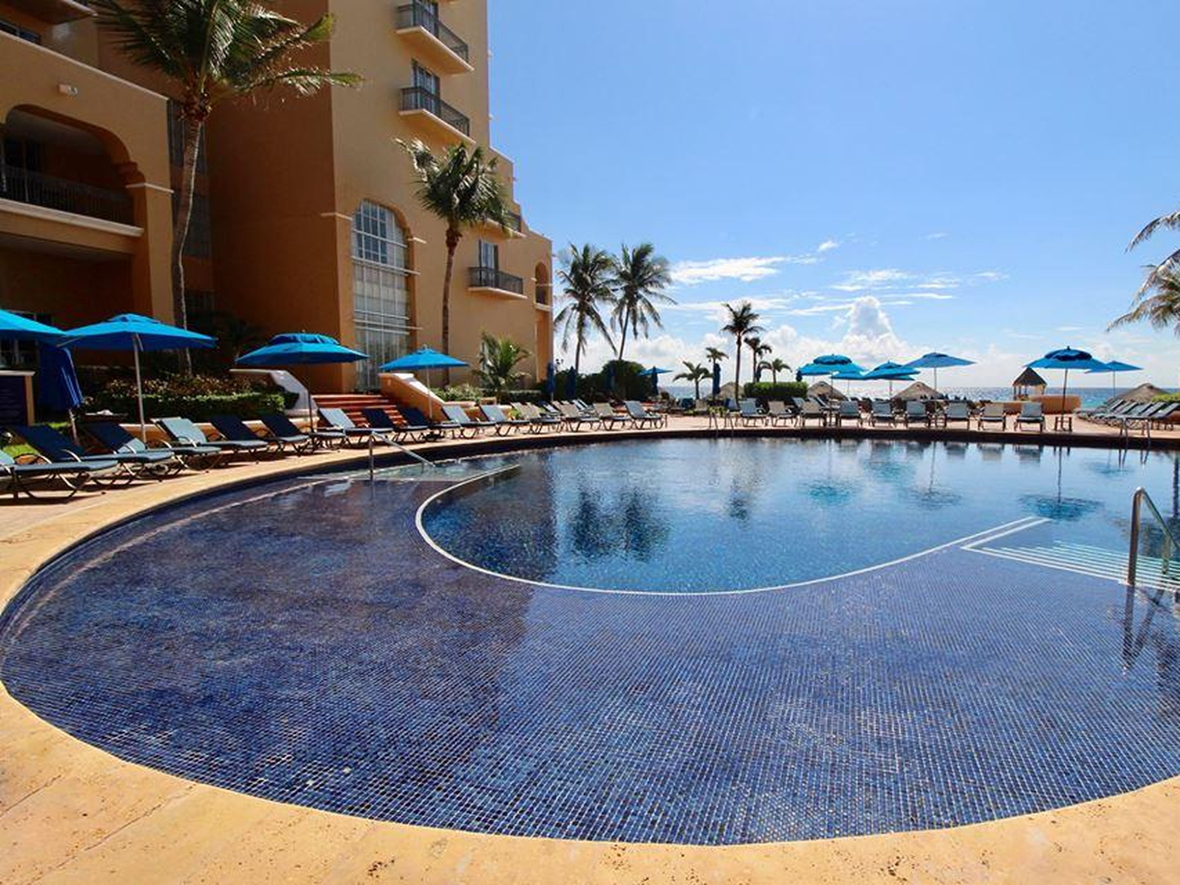 When you think of Cancún, you probably think of stunning oceanfront resorts…