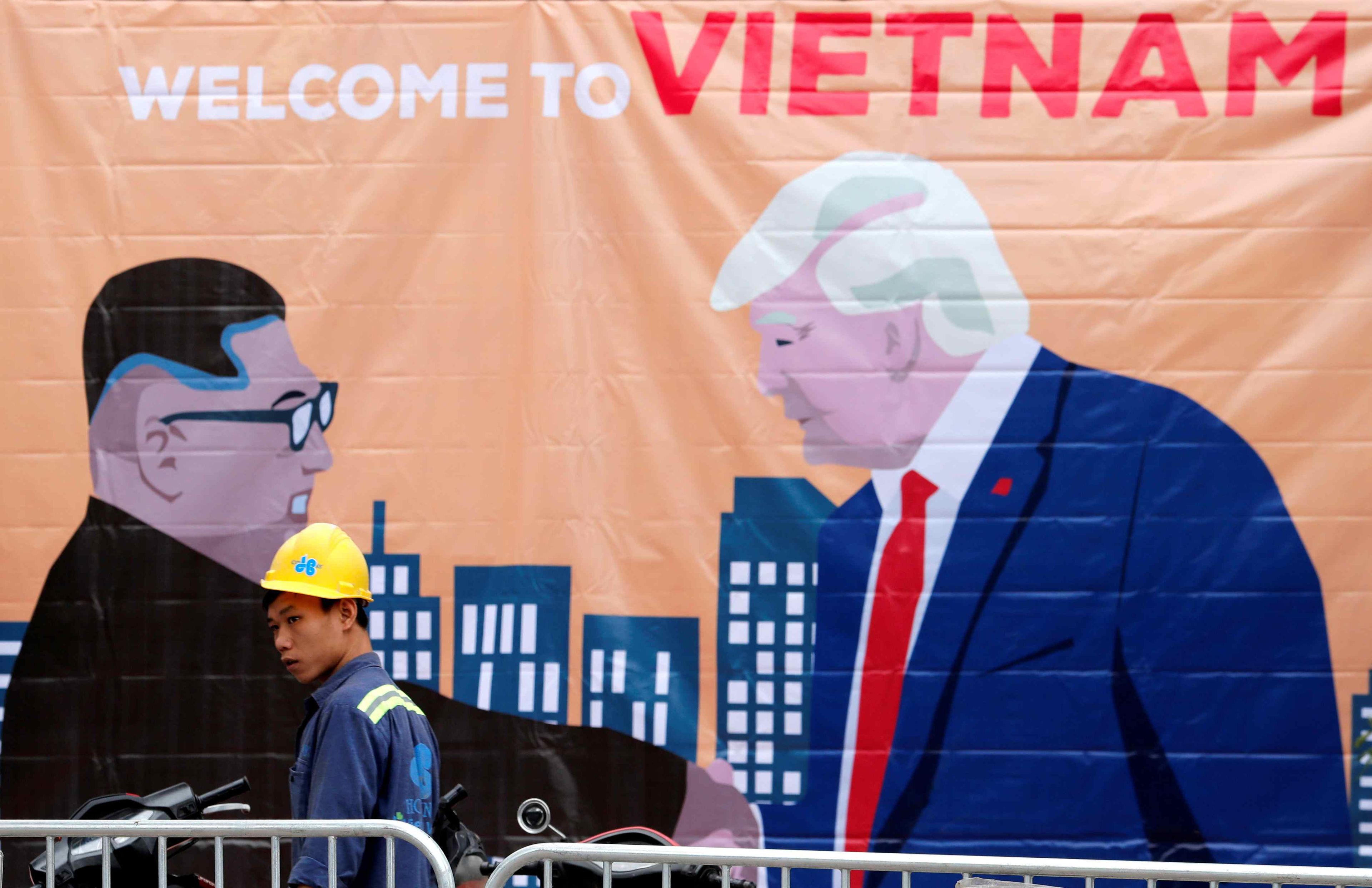 Cartel de Donald Trump y Kim Jong Un en Vietnam