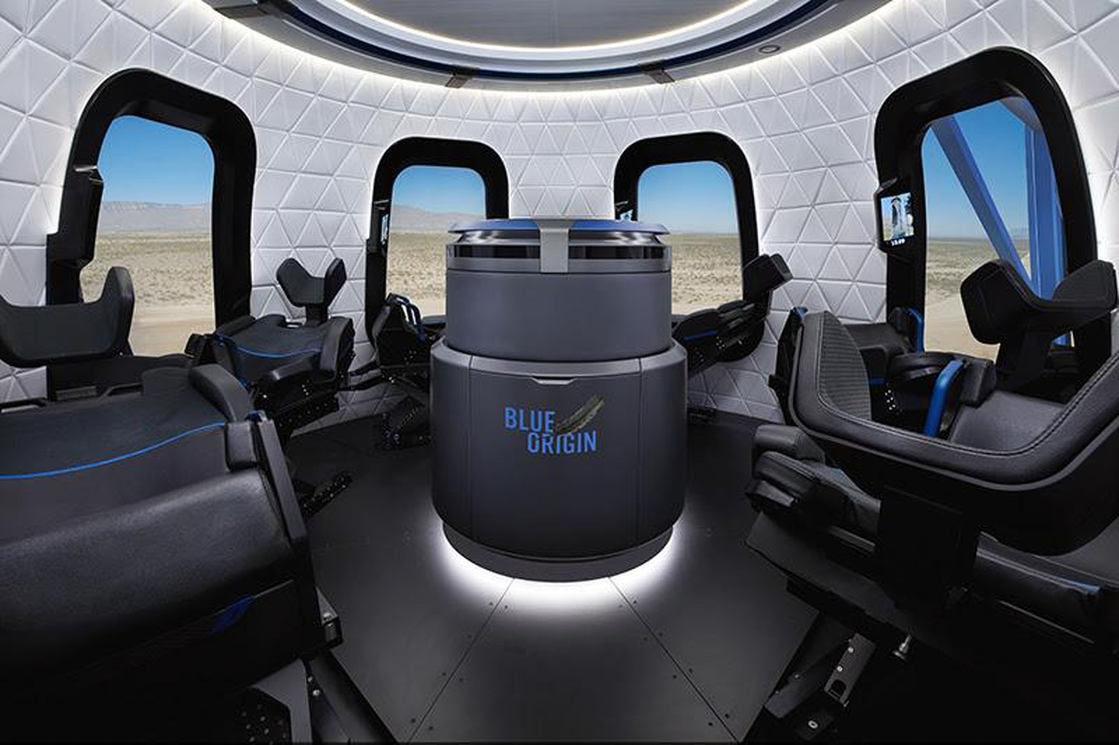 Un vistazo al diseño final de la cápsula New Shepard de Blue Origin para turistas espaciales suborbitales.