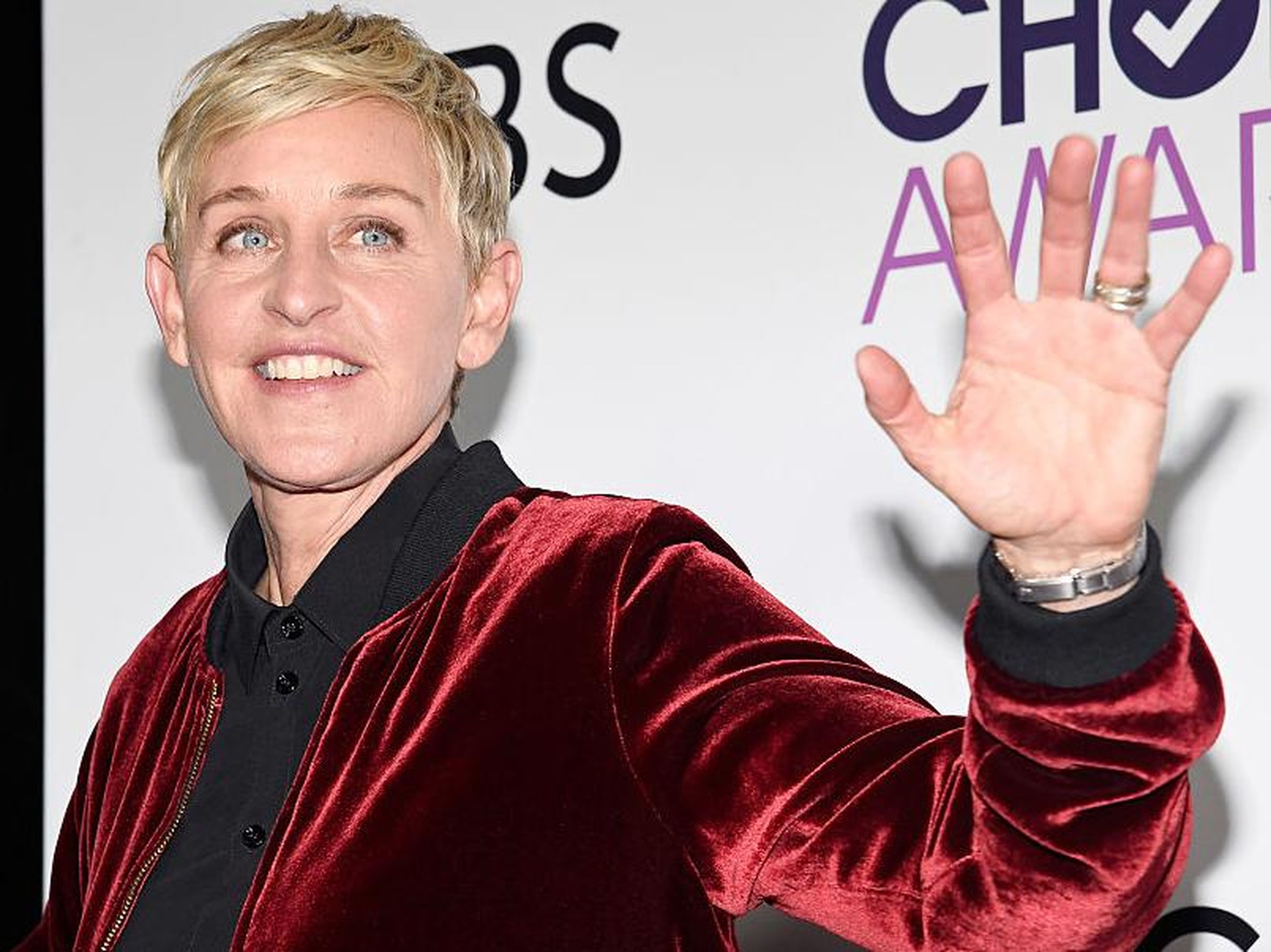 Ellen DeGeneres aboga por los seres humanos y los animales.