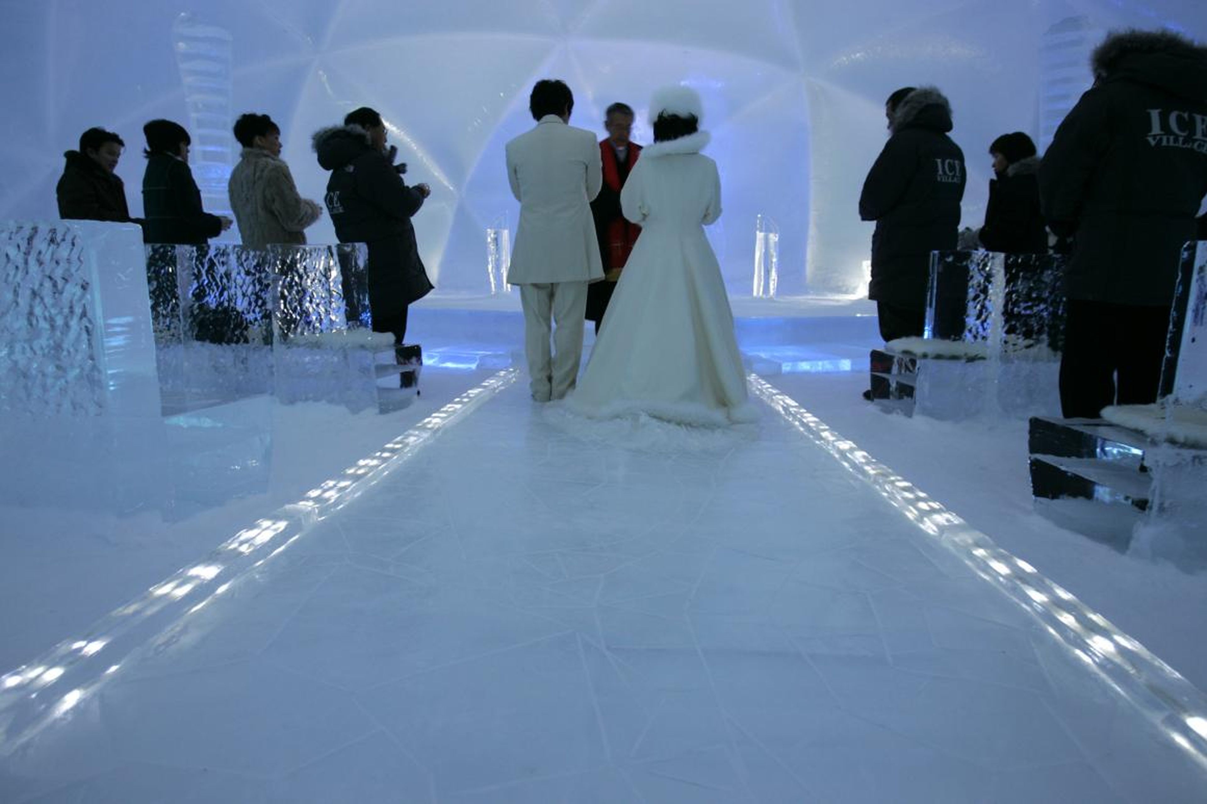 This couple wed in an ice chapel in Shimukappu, Japan, in February 2008.