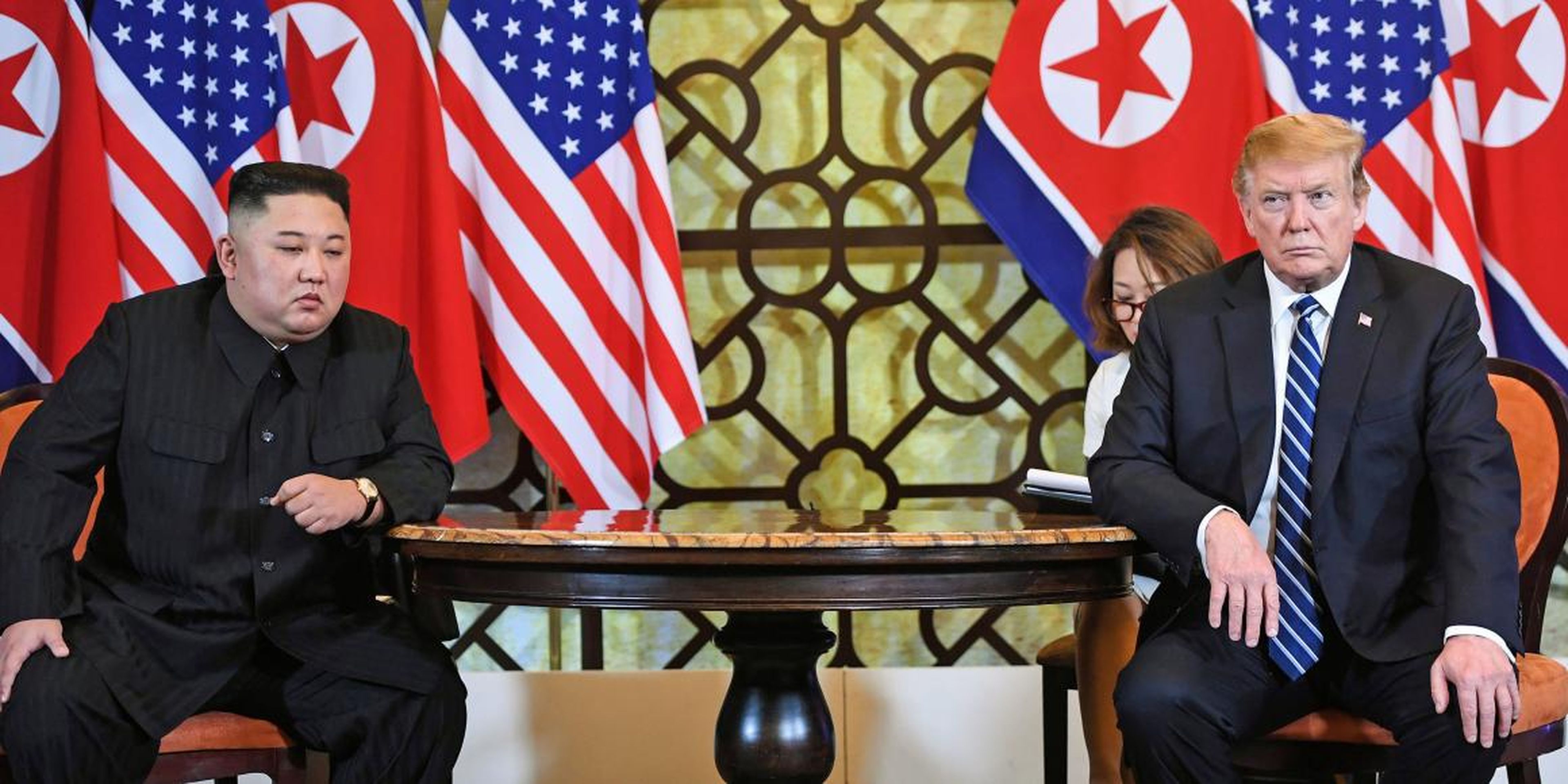 Kim Jong-Un y Donald Trump en Hanoi en la cumbre de Hanoi en febrero de 2019.