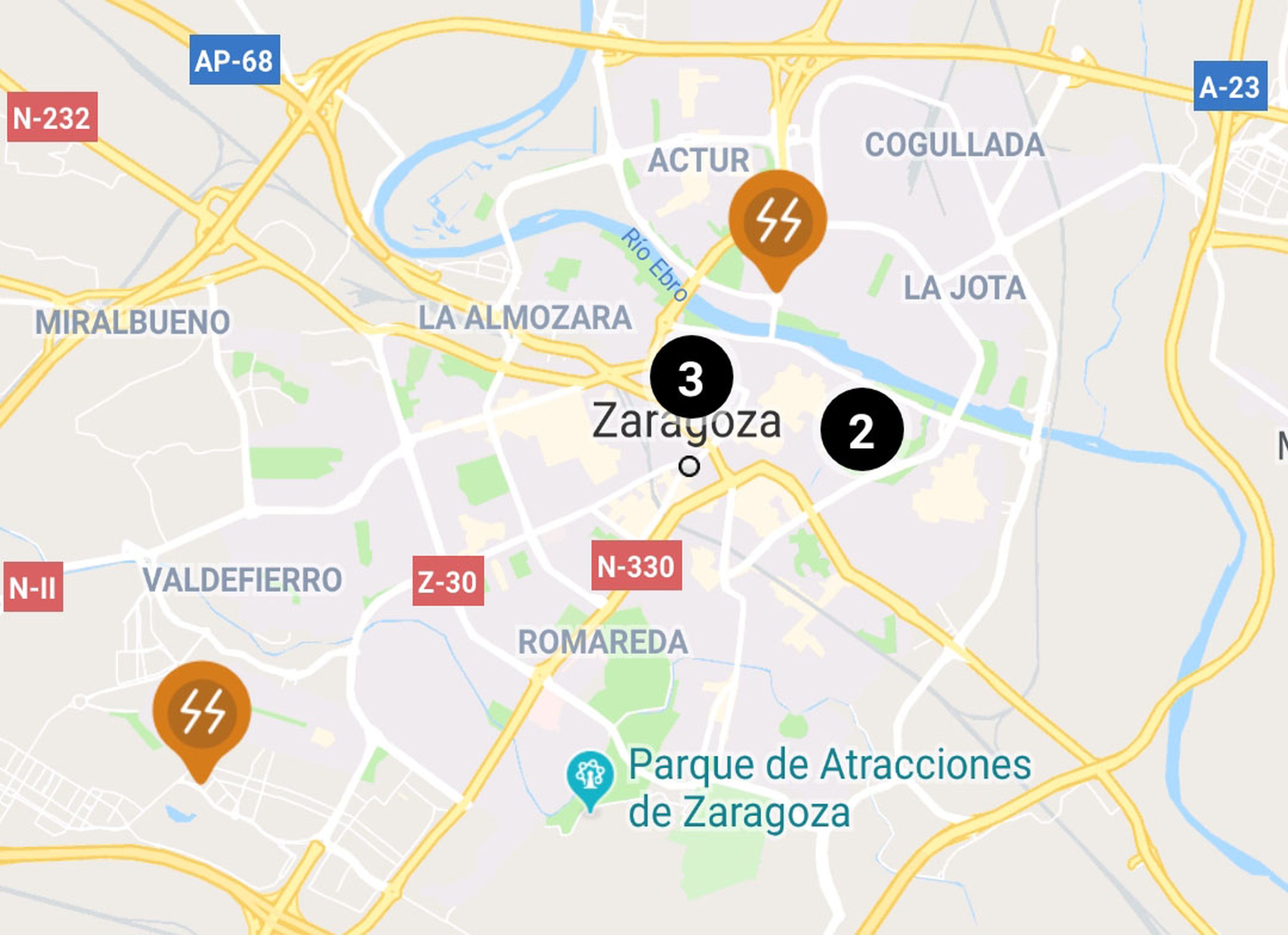 Los dos puntos de carga rápida (en naranja) que IBIL ofrece en Zaragoza