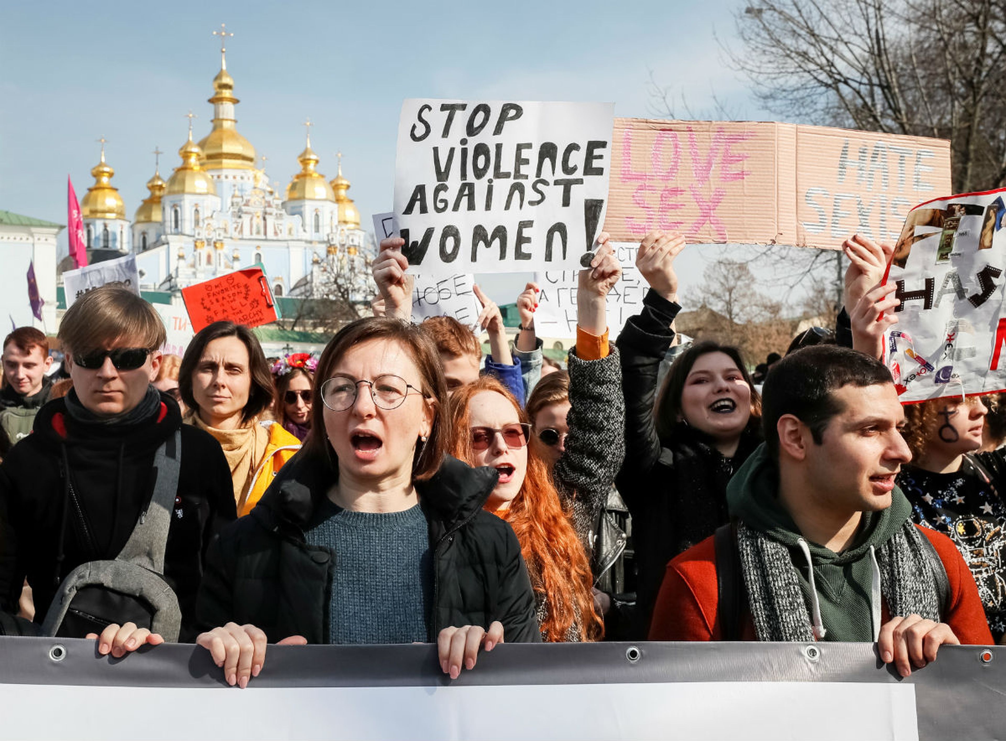 Manifestantes contra la violencia machista en Kiev.