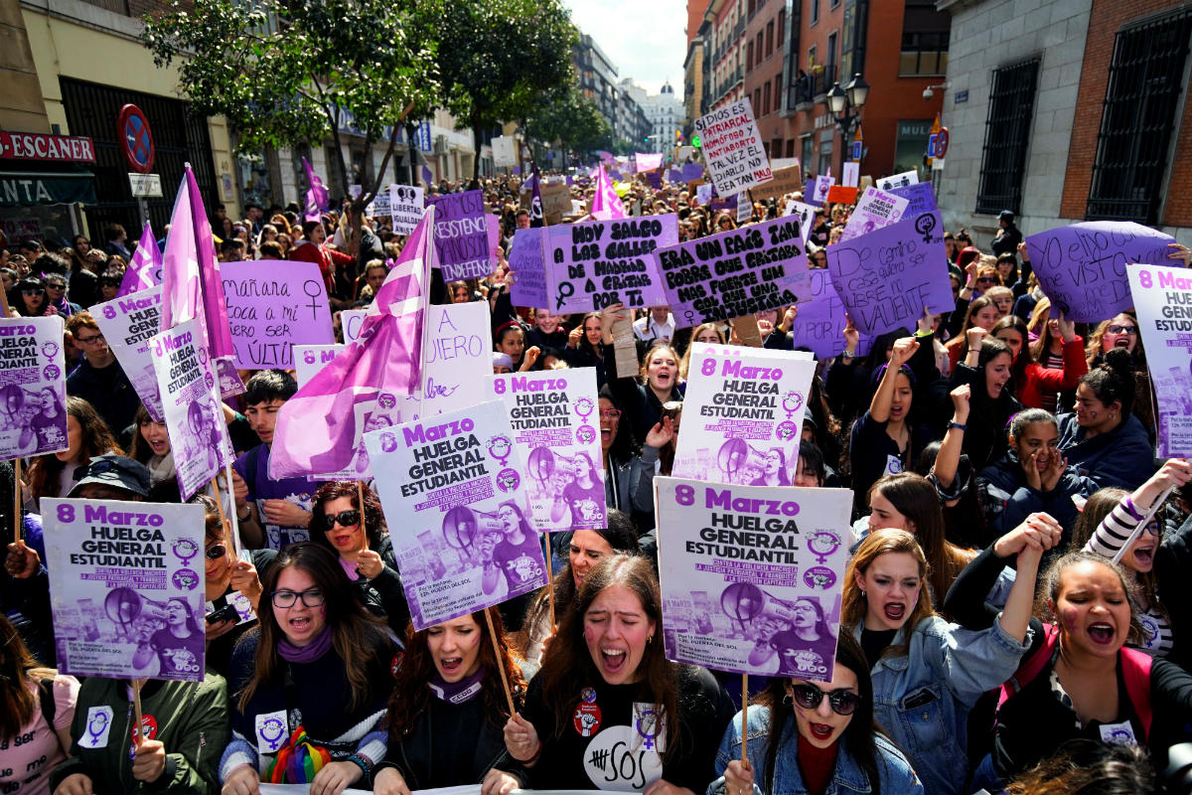 Mujeres en la manifestación feminista en Madrid.
