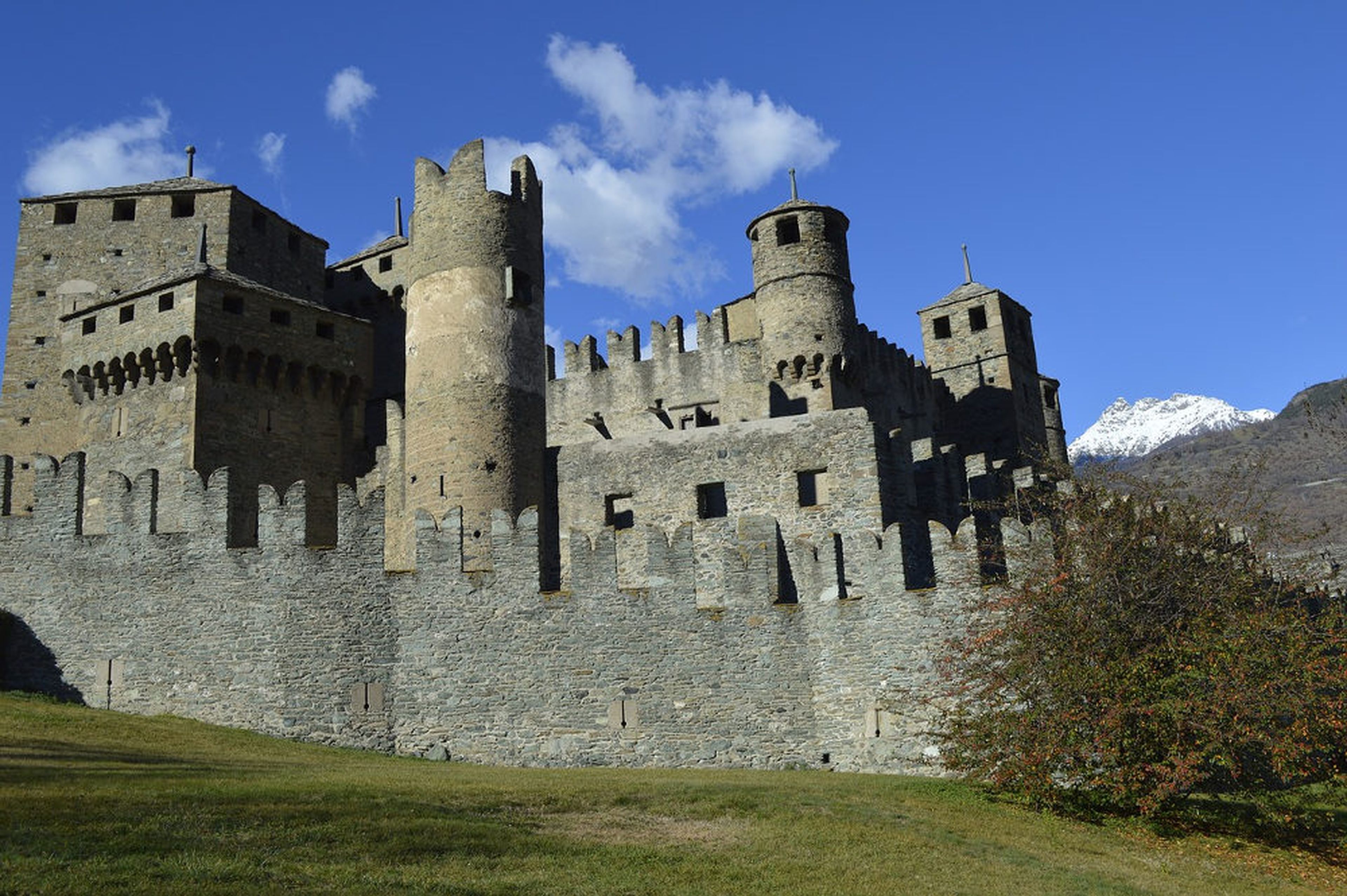 Este castillo en Italia no es uno de los ofrecidos gratuitamente