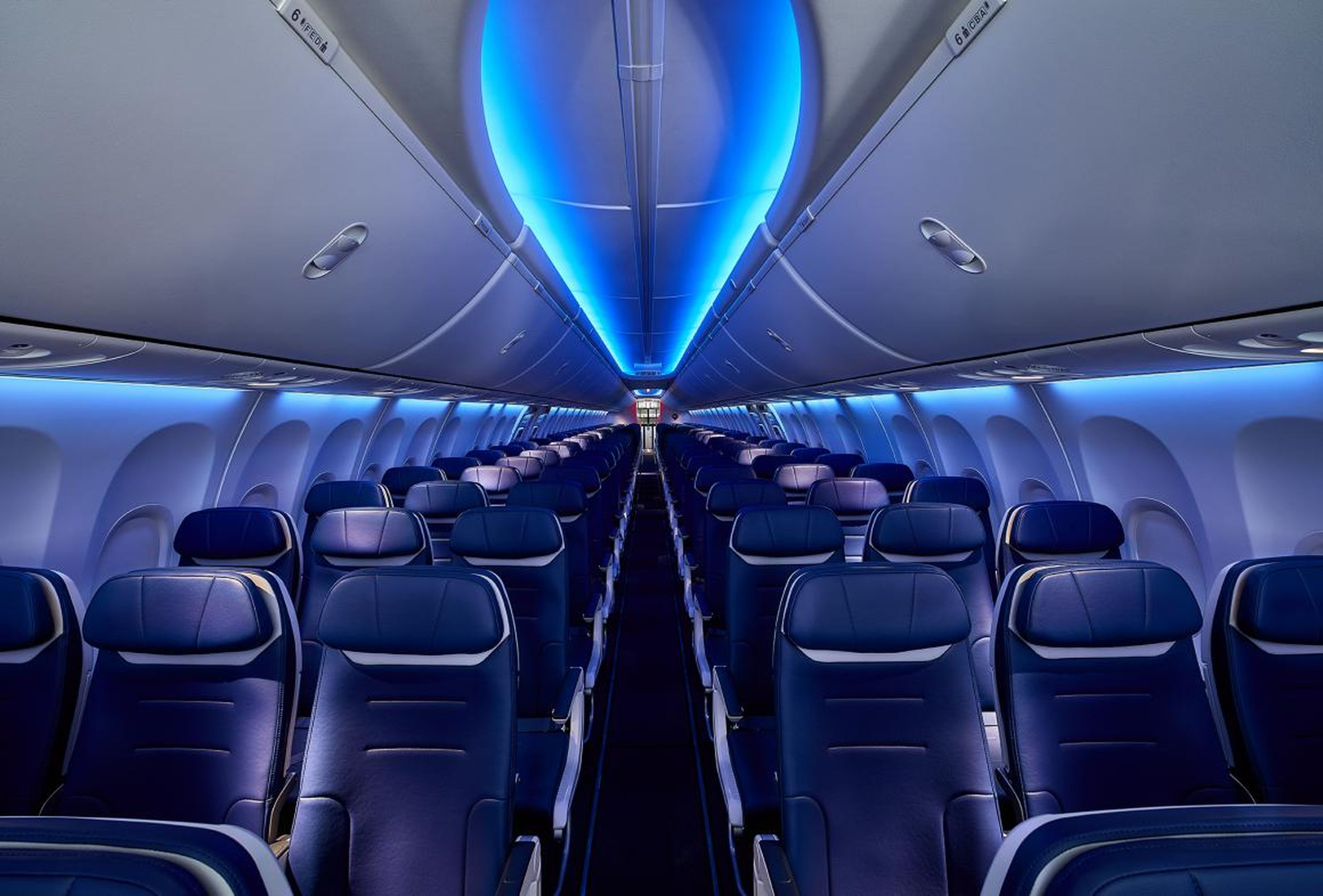 Incredibly, Boeing has not changed the fuselage width of its narrow-body airliners. The modern Boeing 737 Max has the same 148-inch width six seats per row configuration.