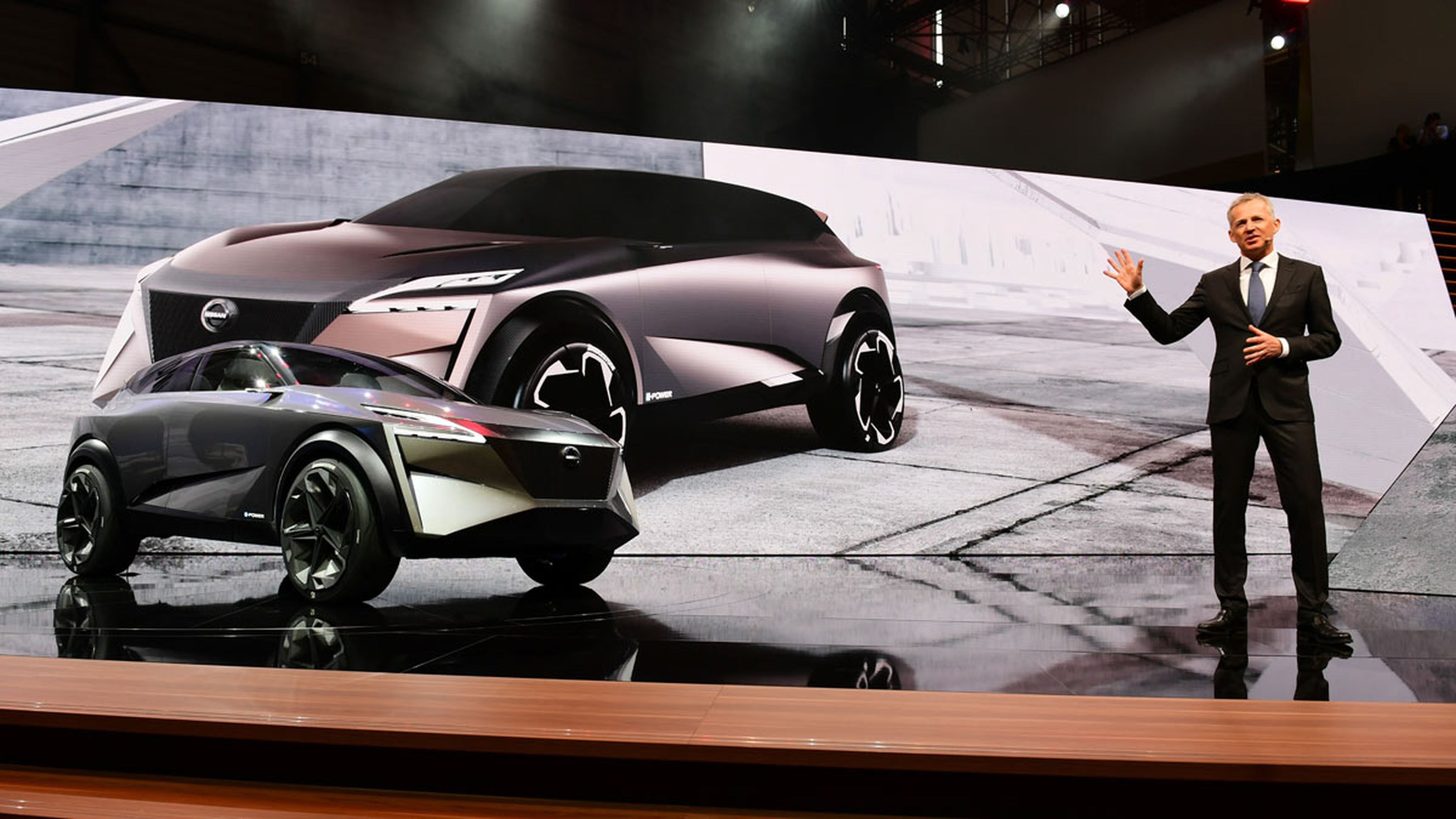 Roel de Vries es el director de marketing global de Nissan: cree que los coches en el futuro serán más emocionantes