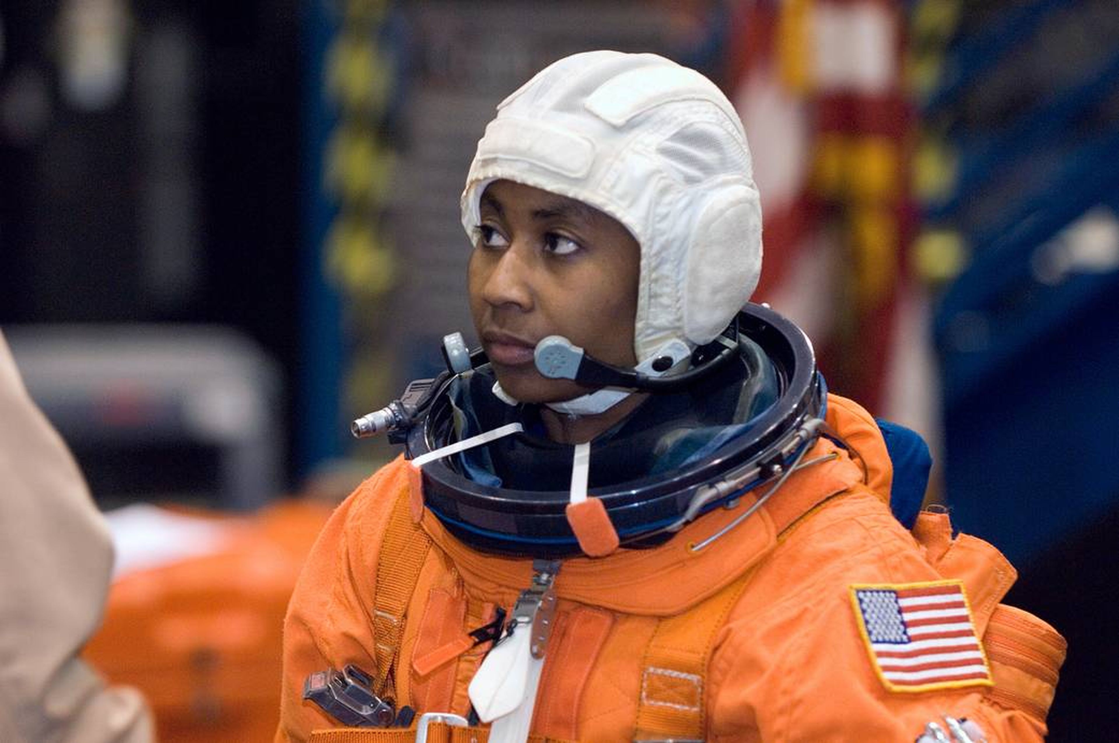 La astronauta Stephanie Wilson entrenando en 2007 para su primer viaje espacial.