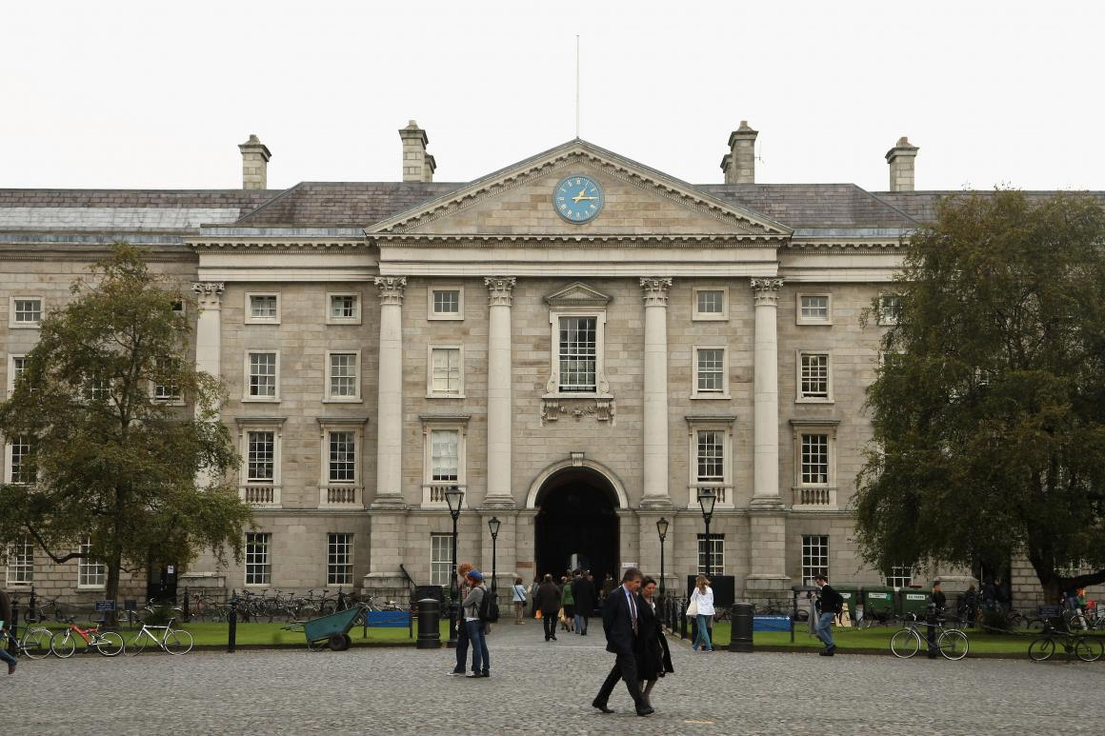 El Trinity College de Dublín es una joya universitaria.
