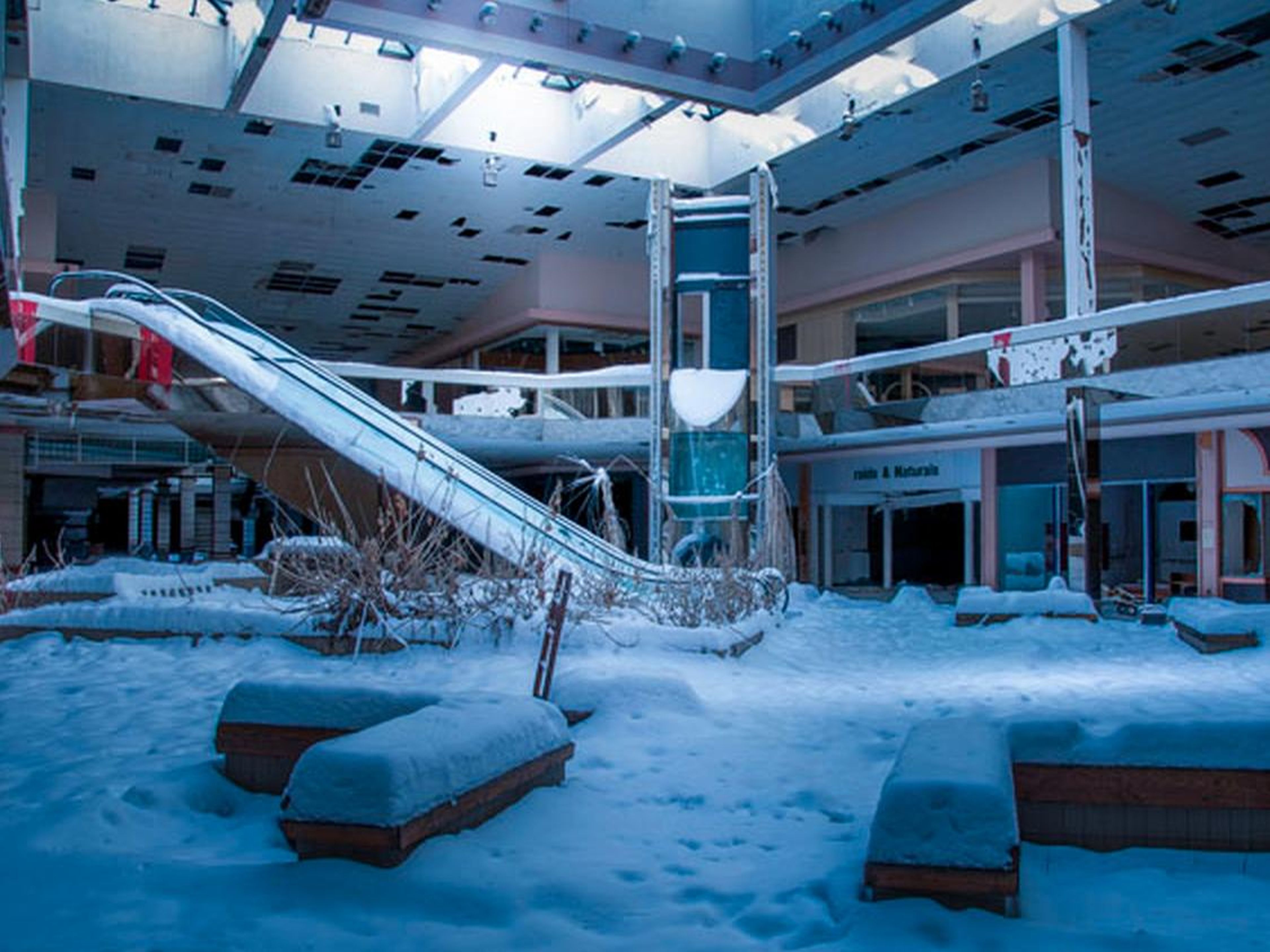 Los centros comerciales abandonadas se han convertido en un símbolo del apocalipsis del retail.