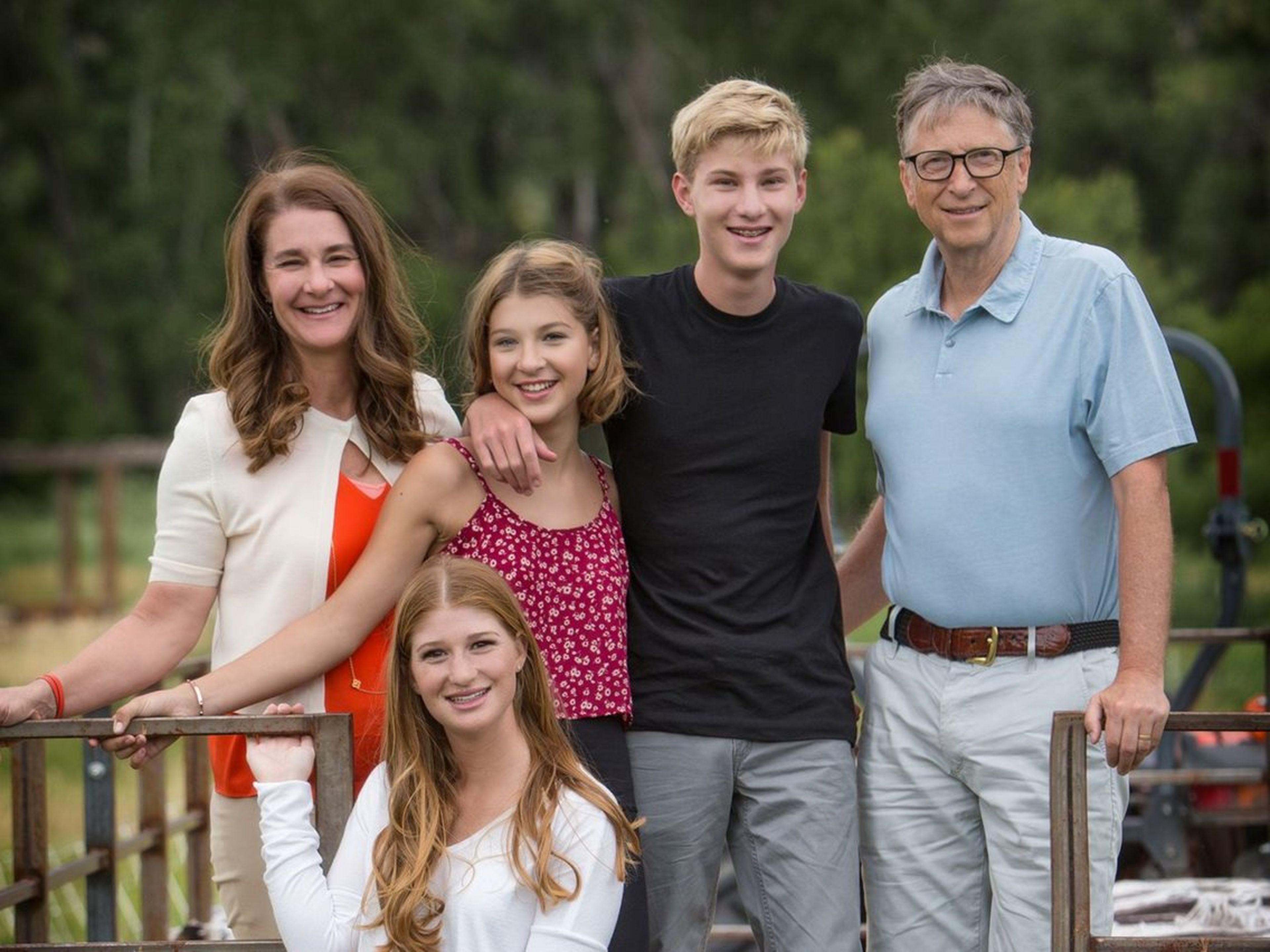 Aunque Bill Gates era el CEO de Microsoft, encontraba tiempo para llevar a su hija al colegio.