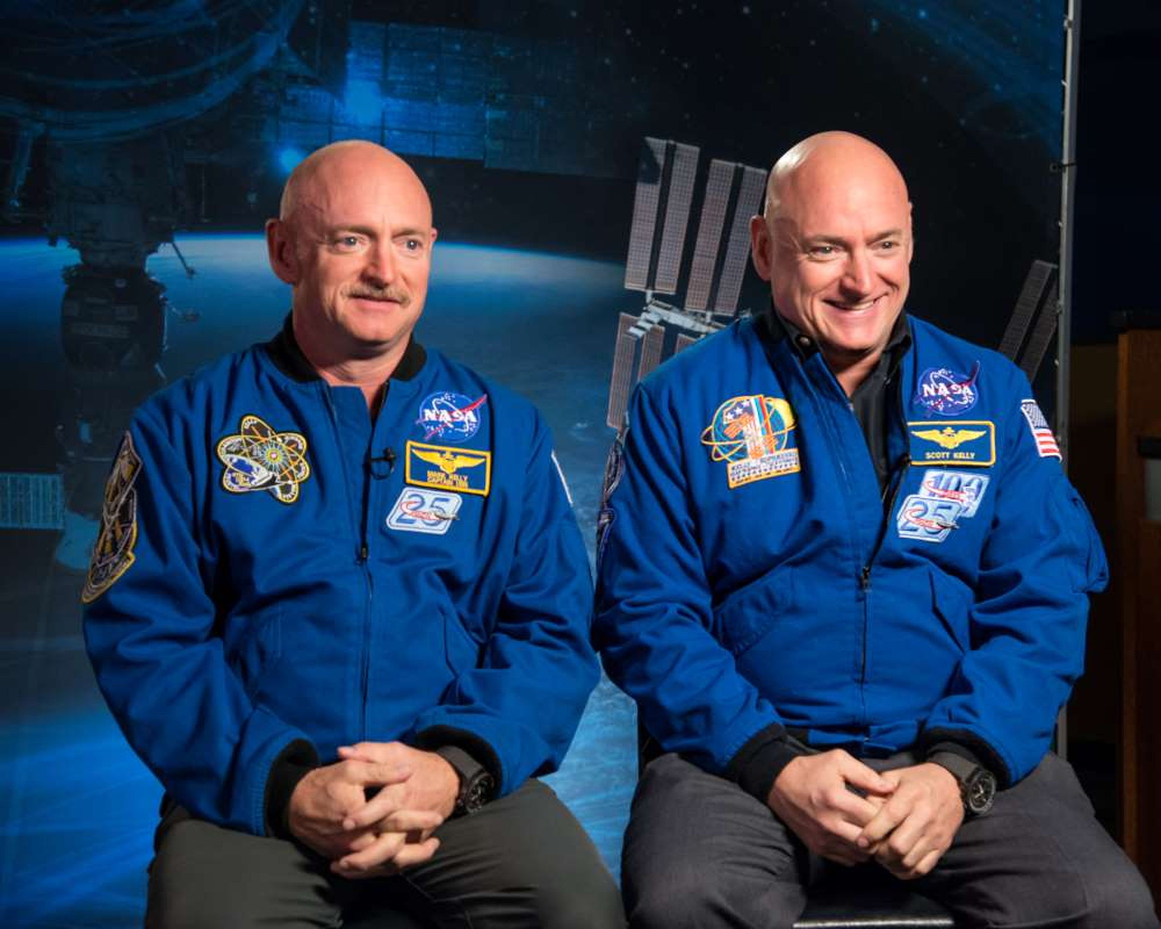 Scott y Mark Kelly, los gemelos que han servido como sujetos de estudio en la investigación sobre qué efecto tiene sobre el cuerpo humano vivir en el espacio.
