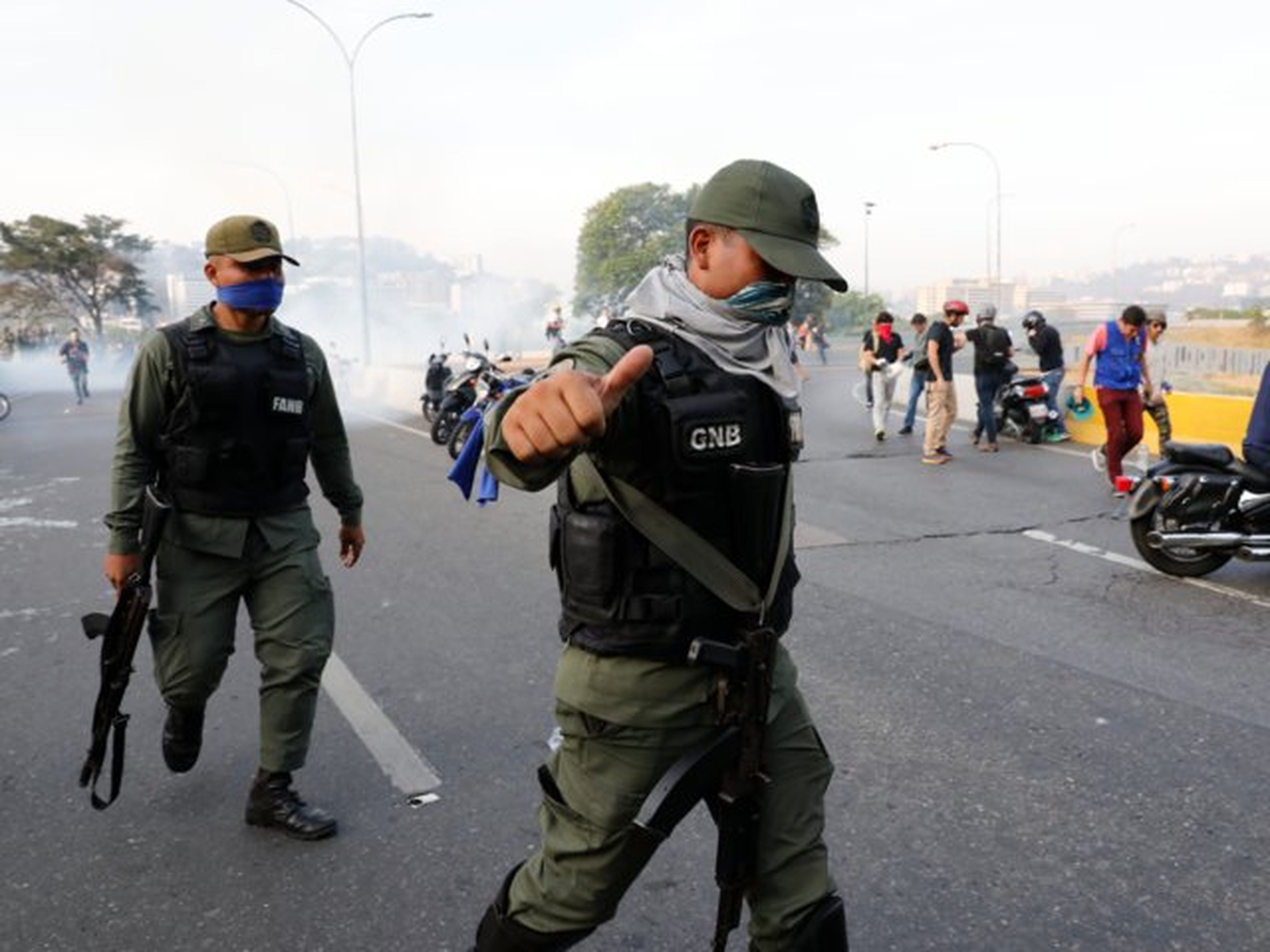 Soldados fieles a Juan Guaidó en la "Operación Libertad"