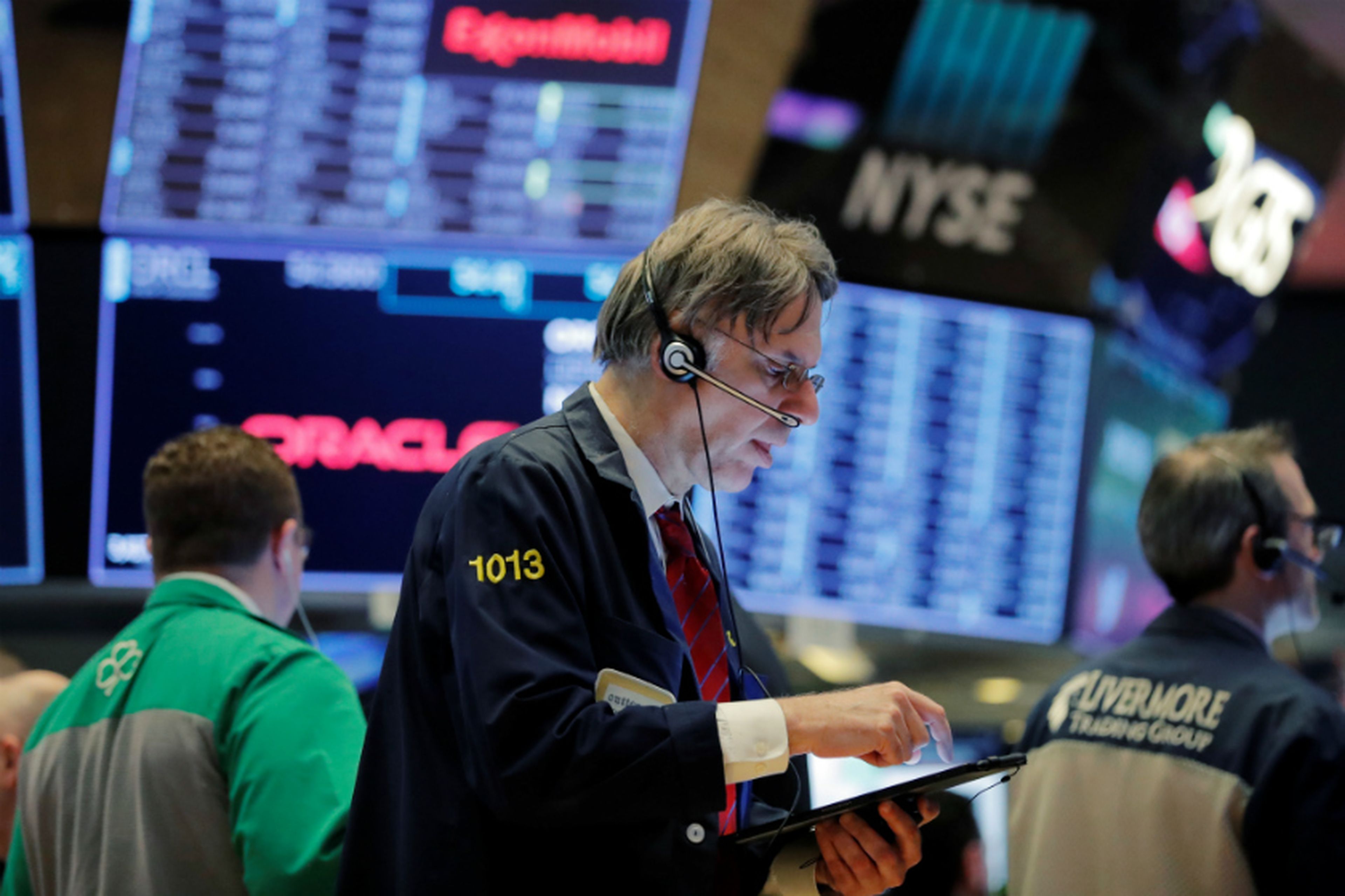 Trader operando en Wall Street