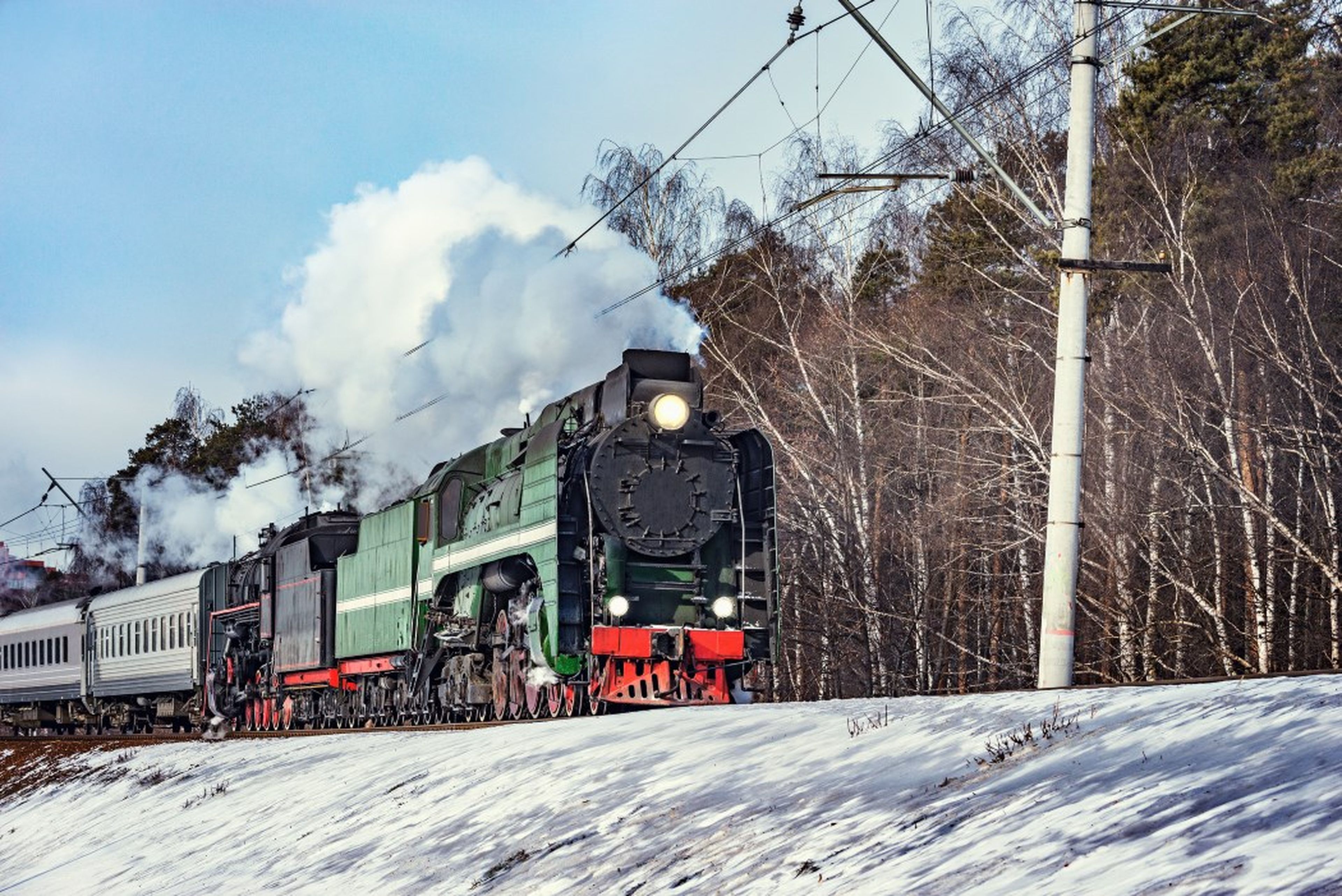 Tren nieve antiguo Moscú