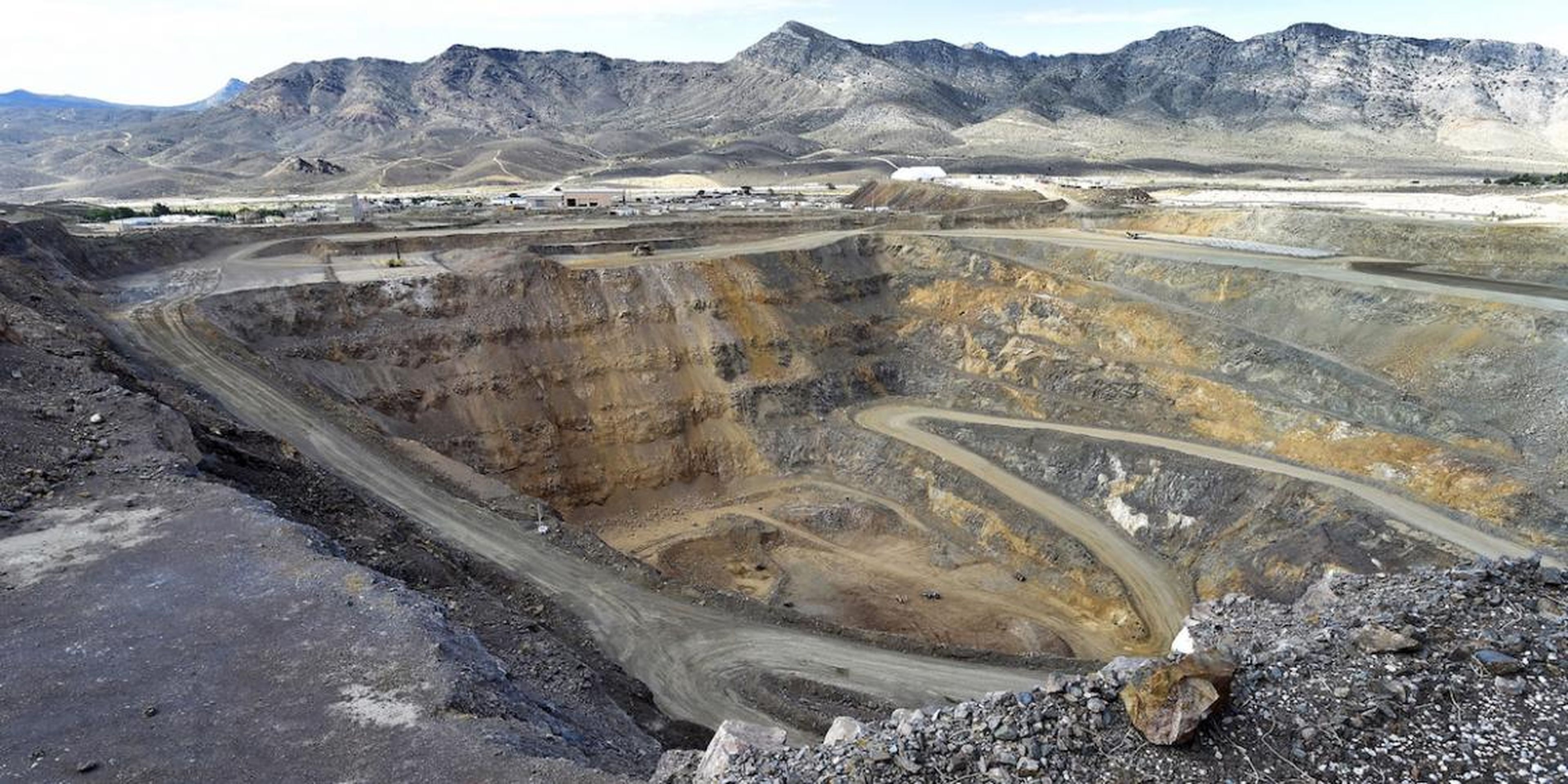 A 500-foot deep open-pit mine at Molycorp's rare-earth facility in Mountain Pass, California, in June 2015.