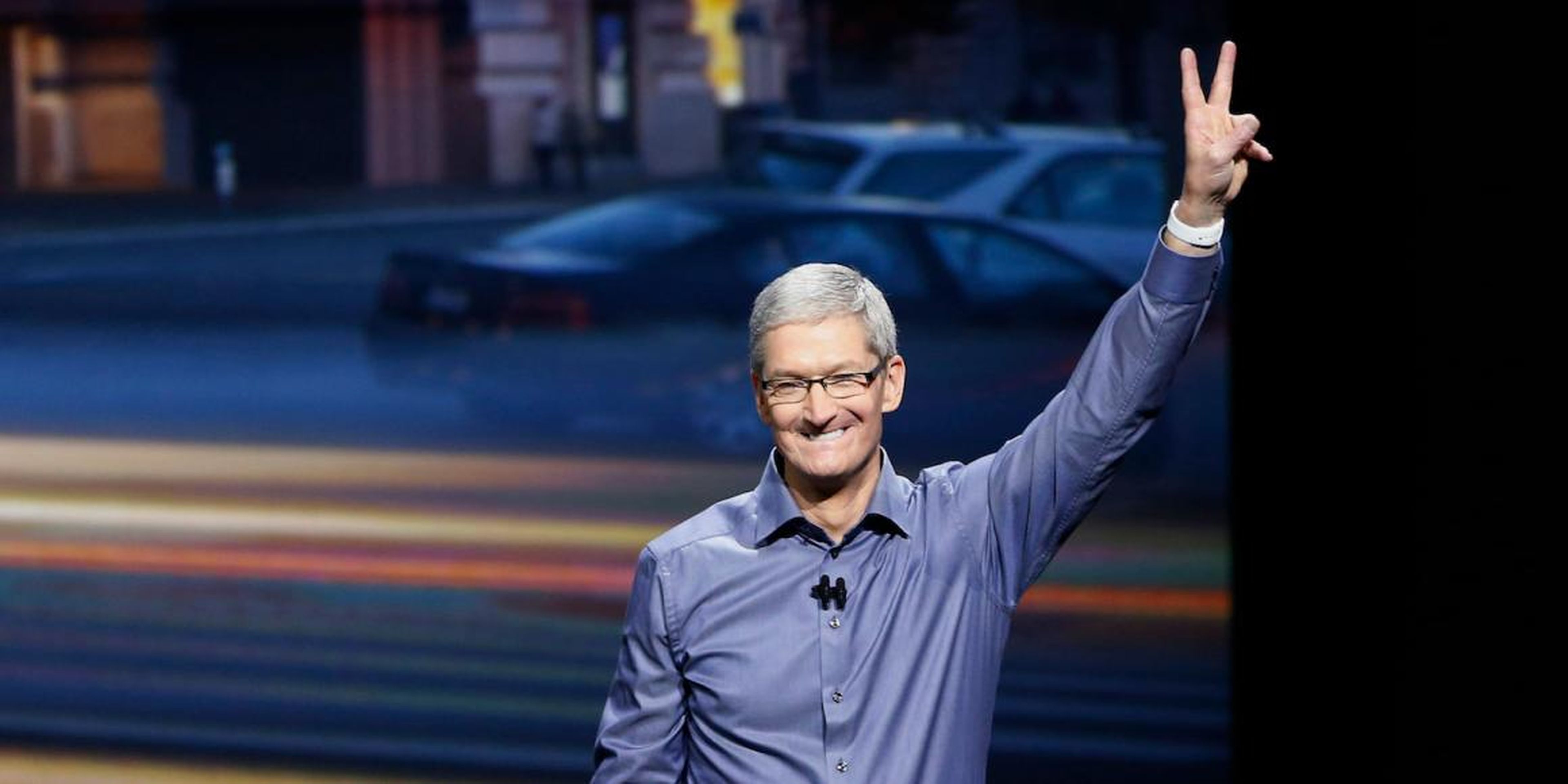 Tim Cook, CEO de Apple, dijo que la compañía había comprado entre 20 y 25 empresas en los últimos 6 meses.