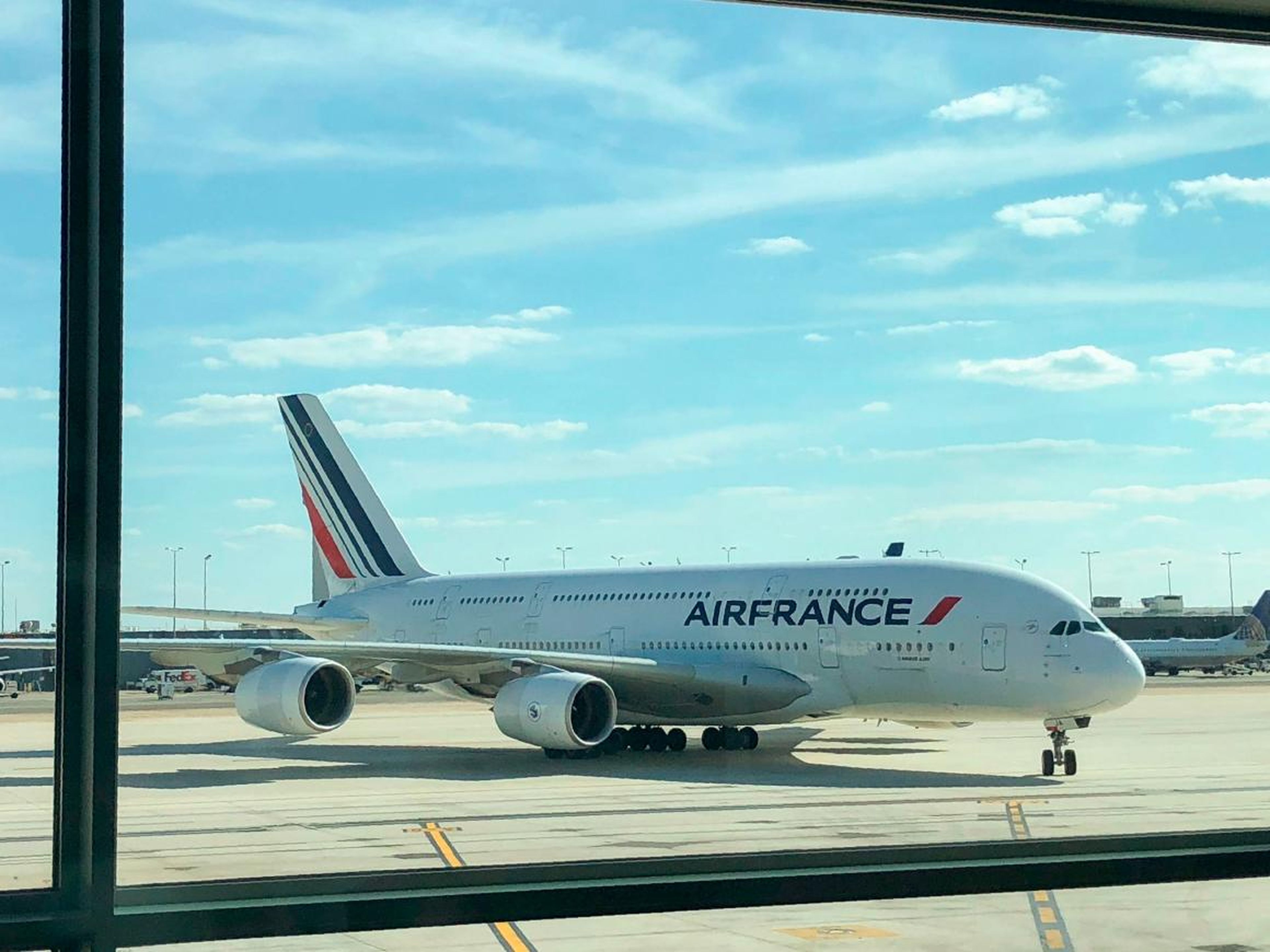 Así es como se ve un Airbus A380 de Air France a la luz del día.