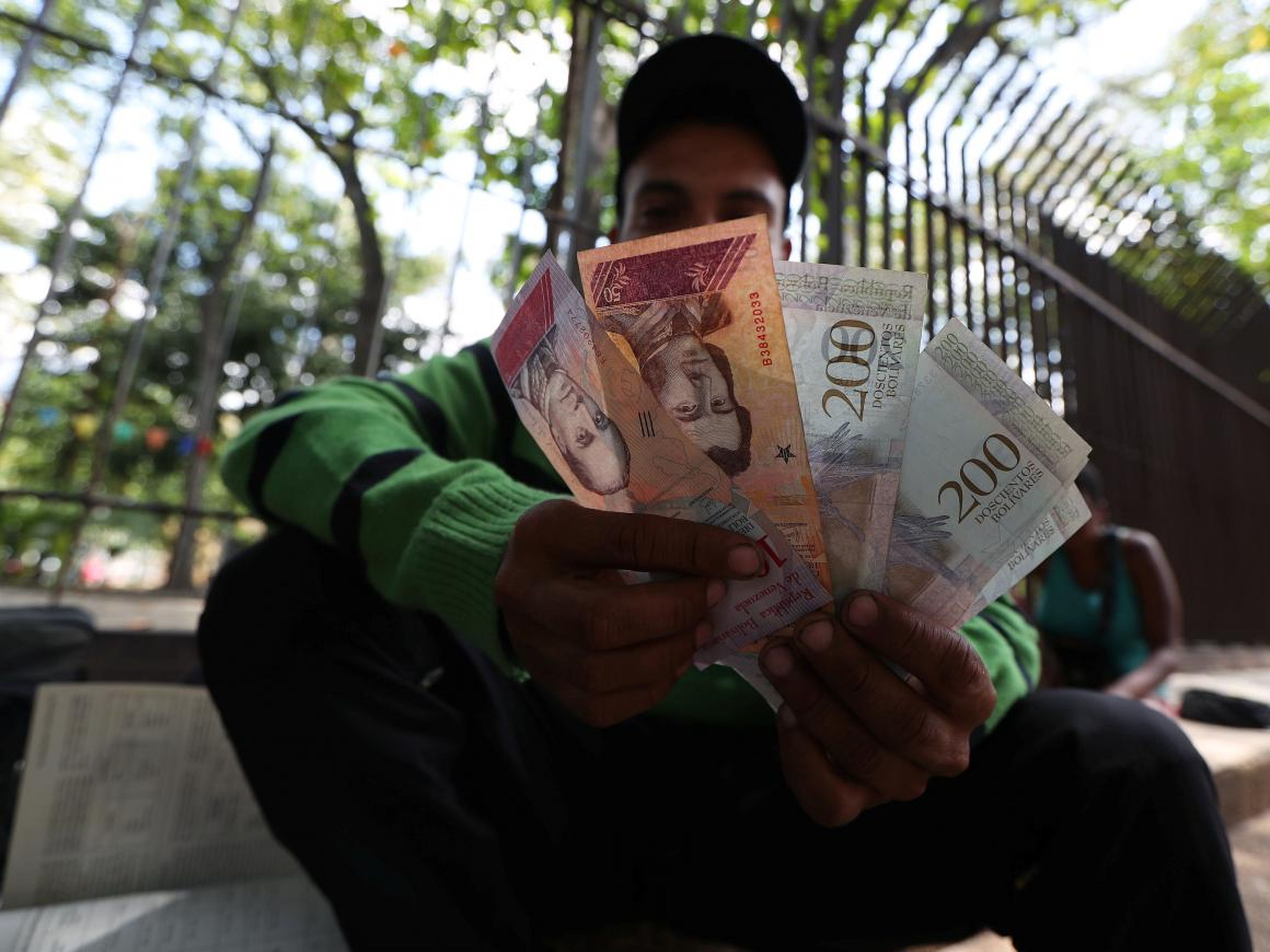 Inflation in Venezuela may hit 10 million percent this year