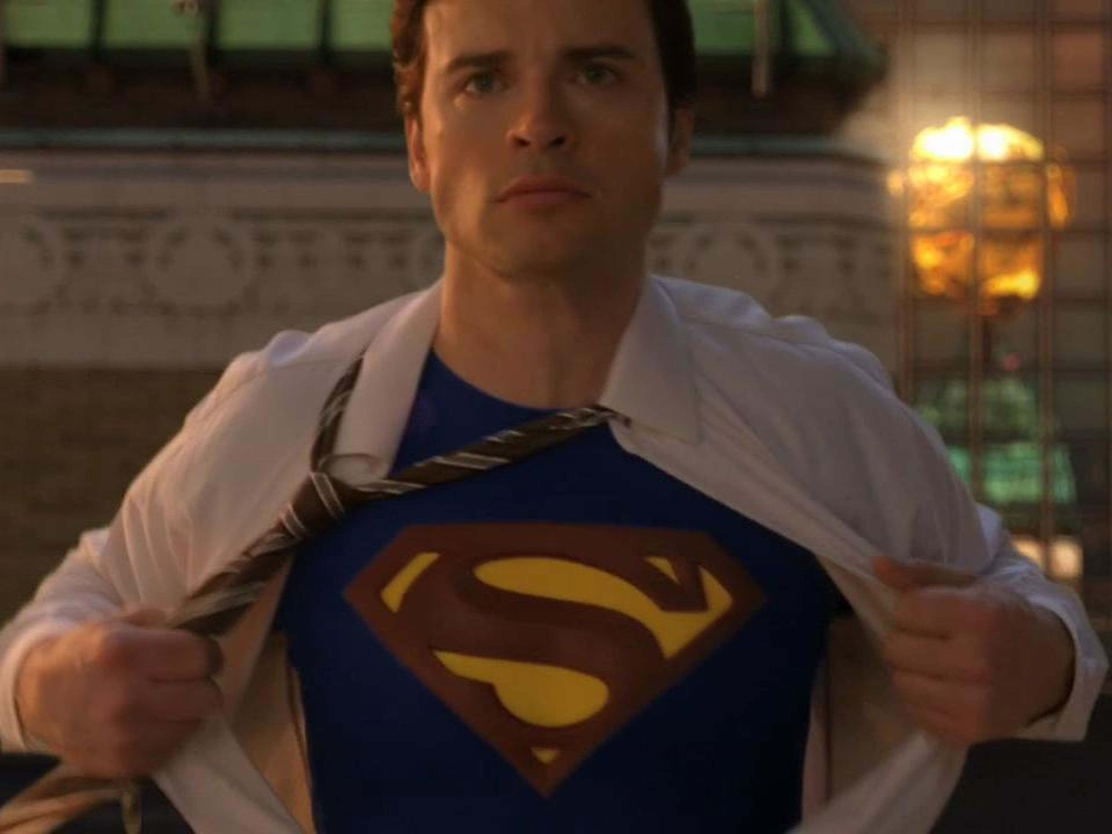 Clark Kent con su "traje".