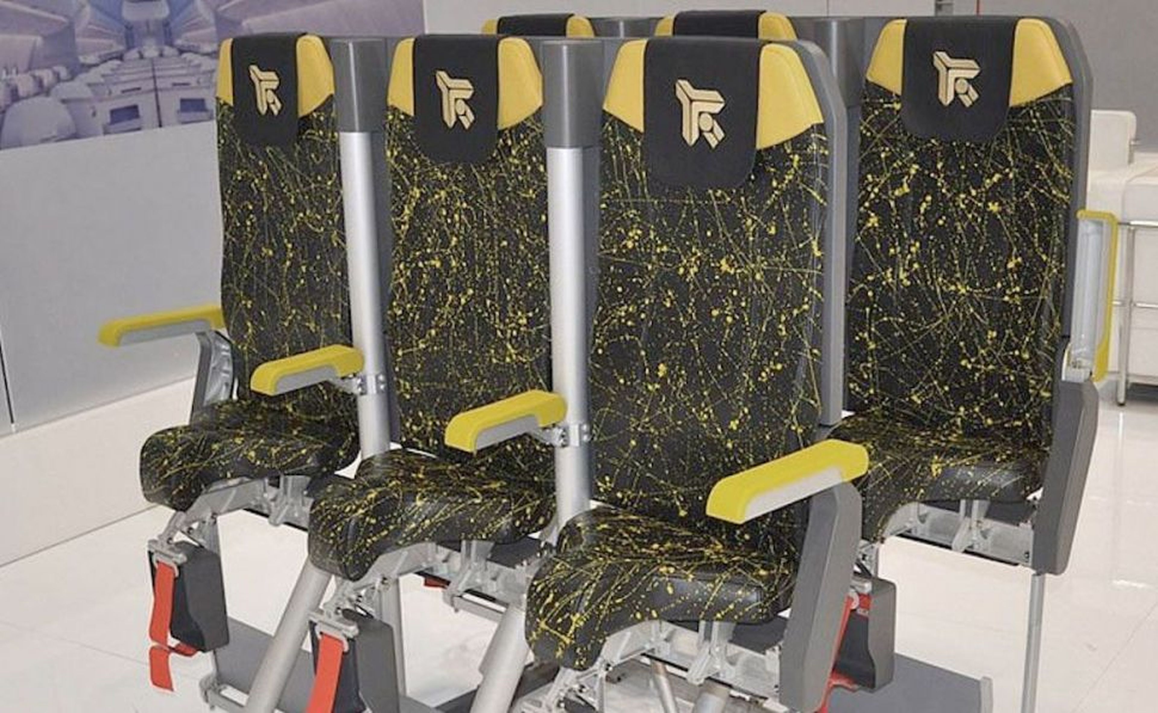 Este es el asiento que Avio Interiors propone para una clase ultra-económica.
