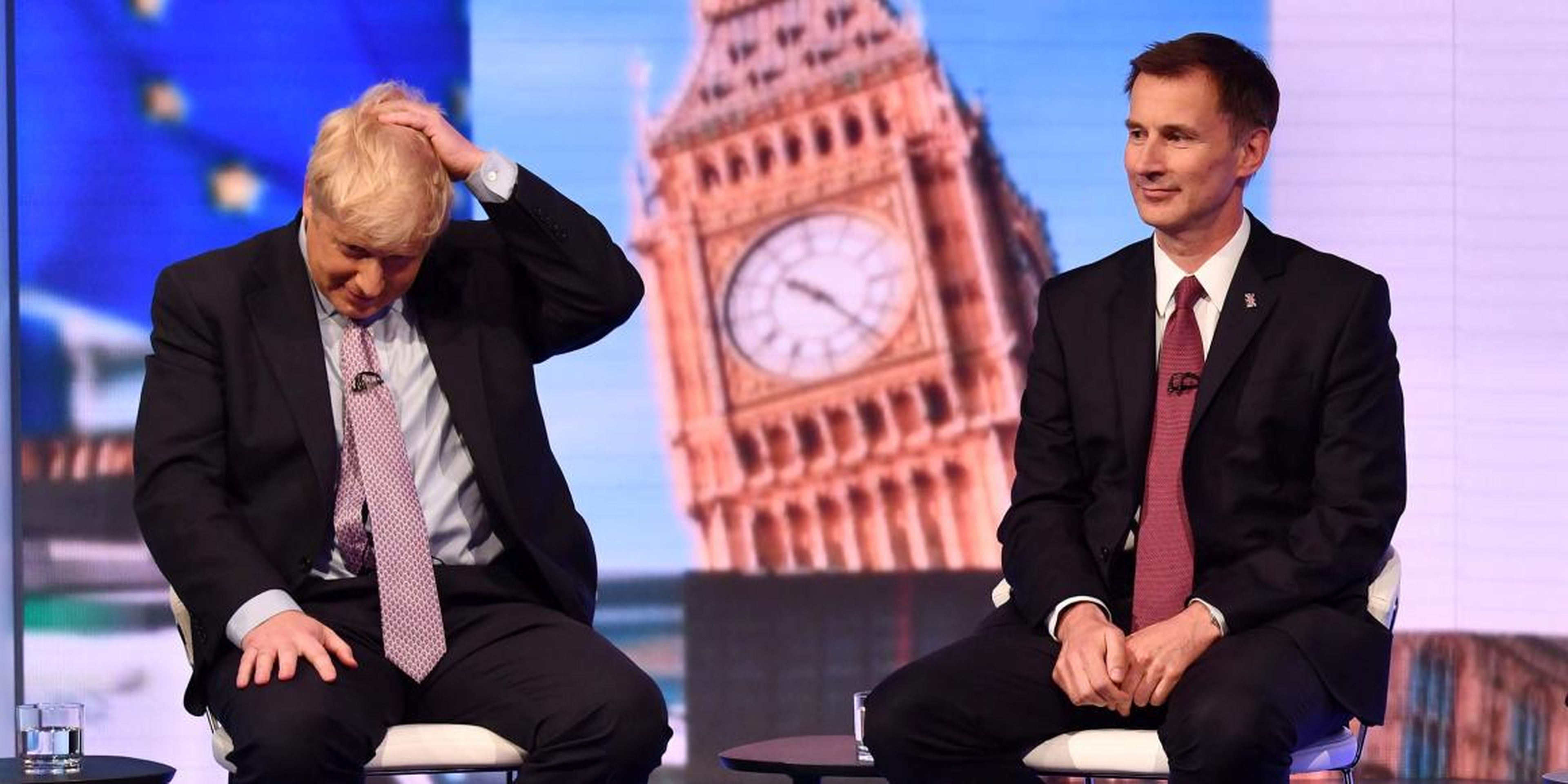 Boris Johnson y Jeremy Hunt, en un debate de la BBC en junio.