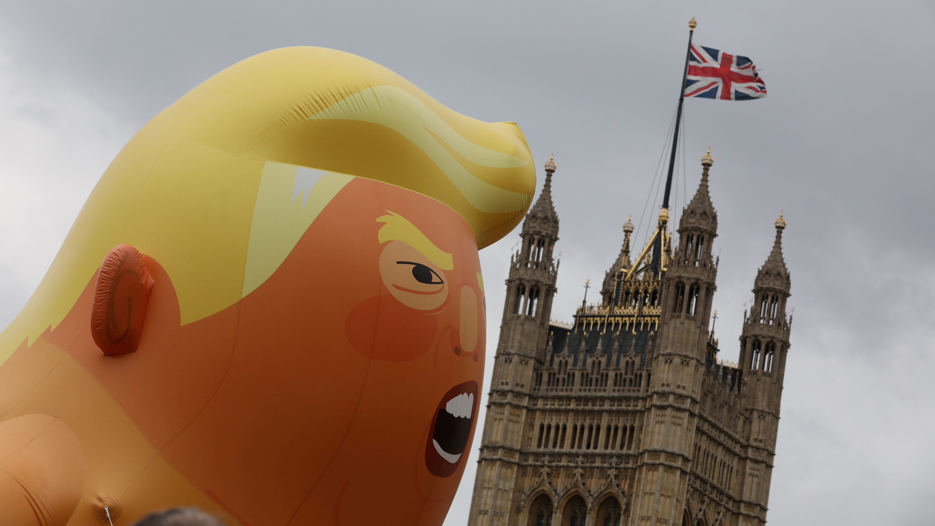 Globo del bebé Trump ante el Parlamento británico en Londres