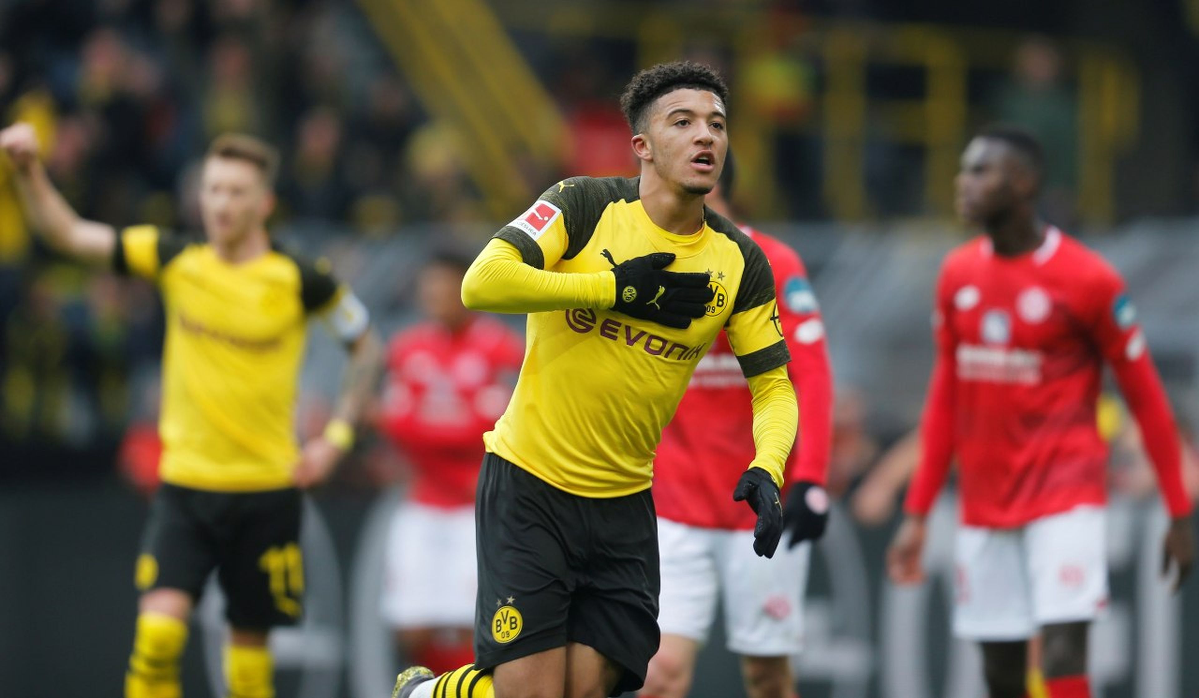 Jadon Sancho, jugador inglés del Borussia de Dortmund