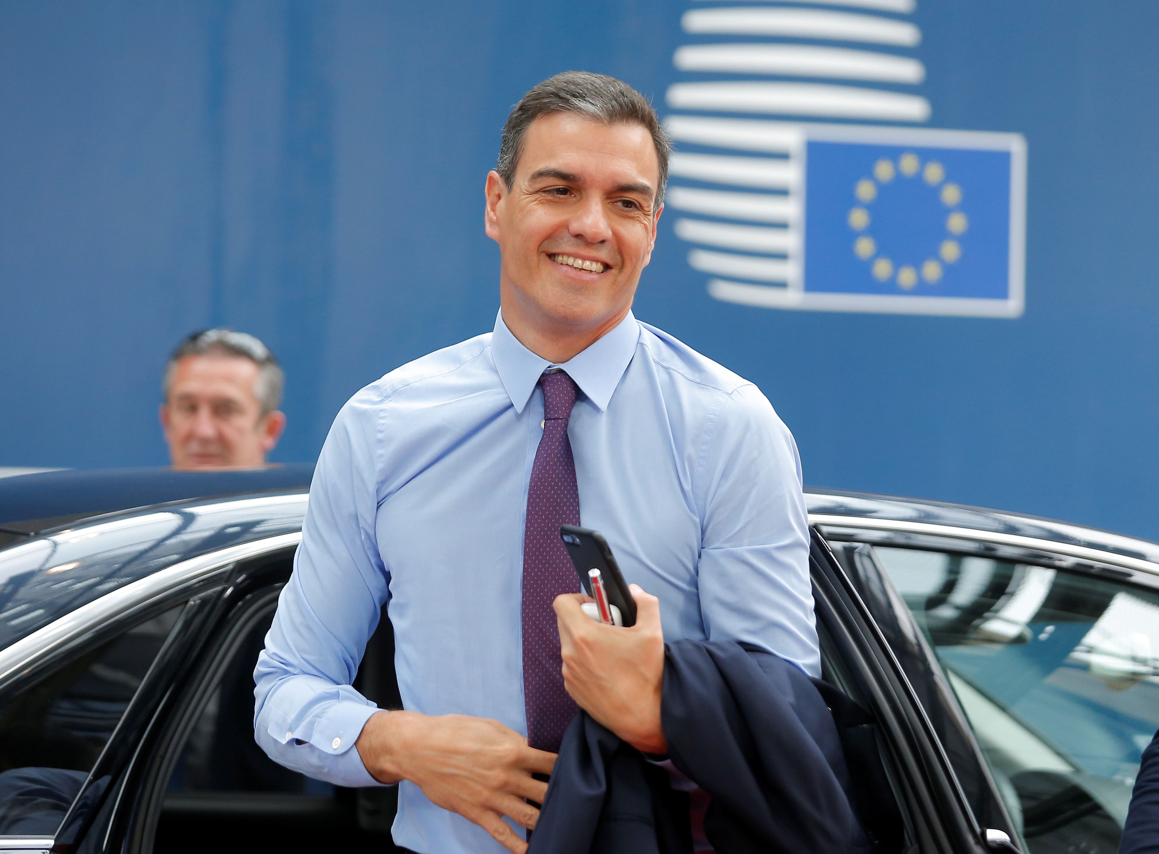 Pedro Sánchez llega a la reunión de líderes europeos.