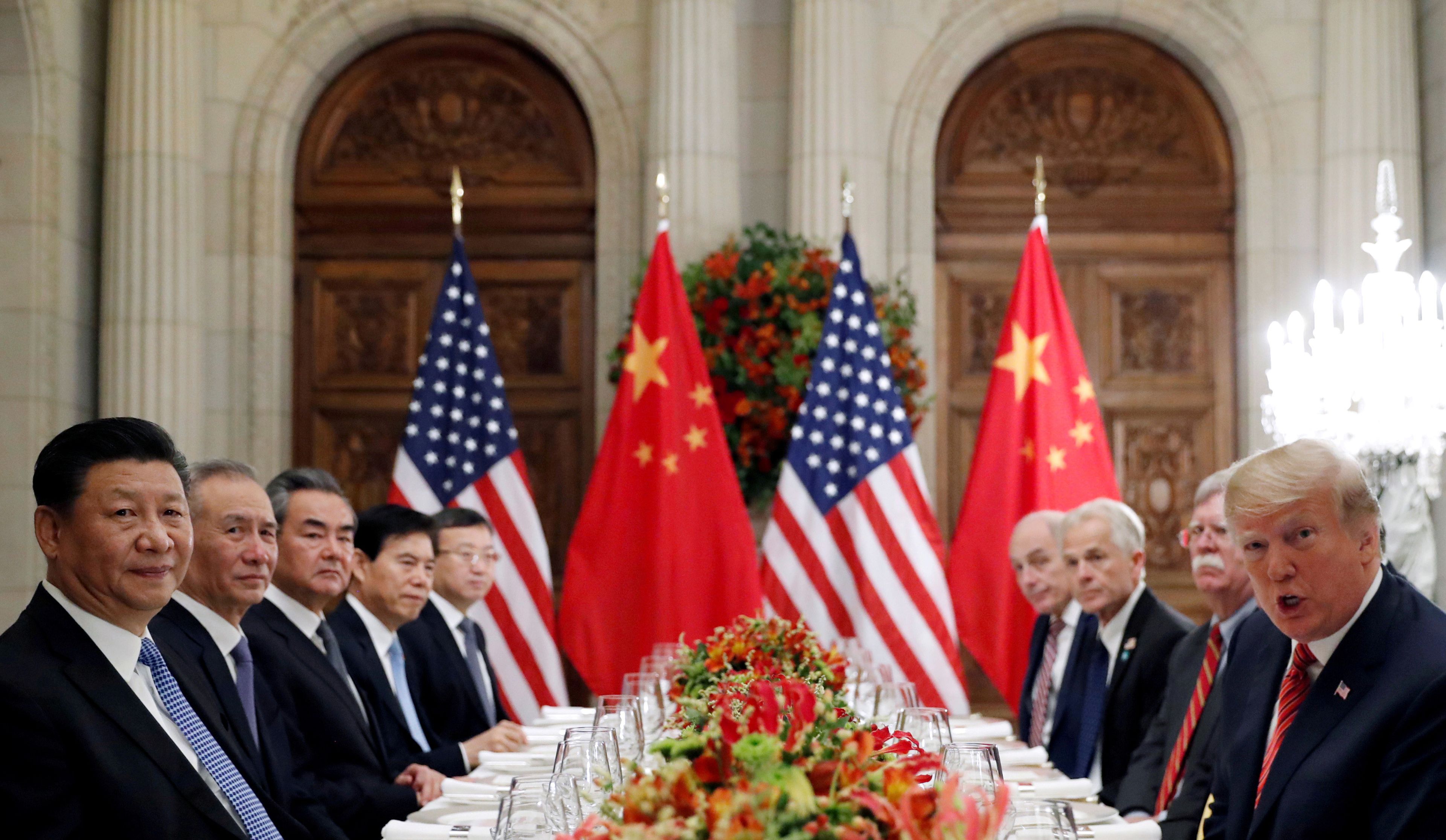 El presidente de Estados Unidos, Donald Trump y el presidente chino, Xi Jinping, reunidos después del G-20 en Buenos Aires.