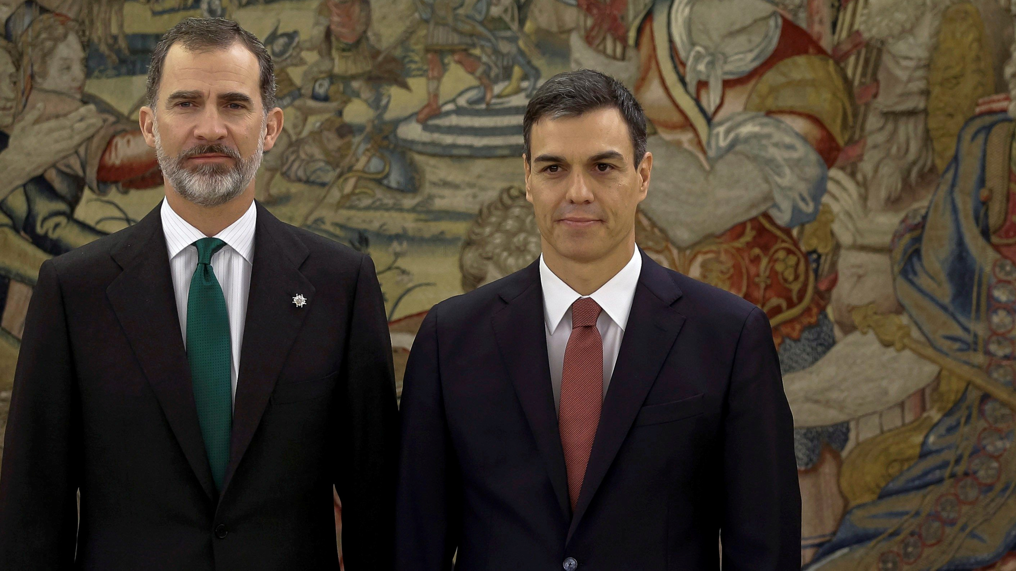 El Rey Felipe VI y Pedro Sánchez, presidente del Gobierno, en una fotografía de archivo.